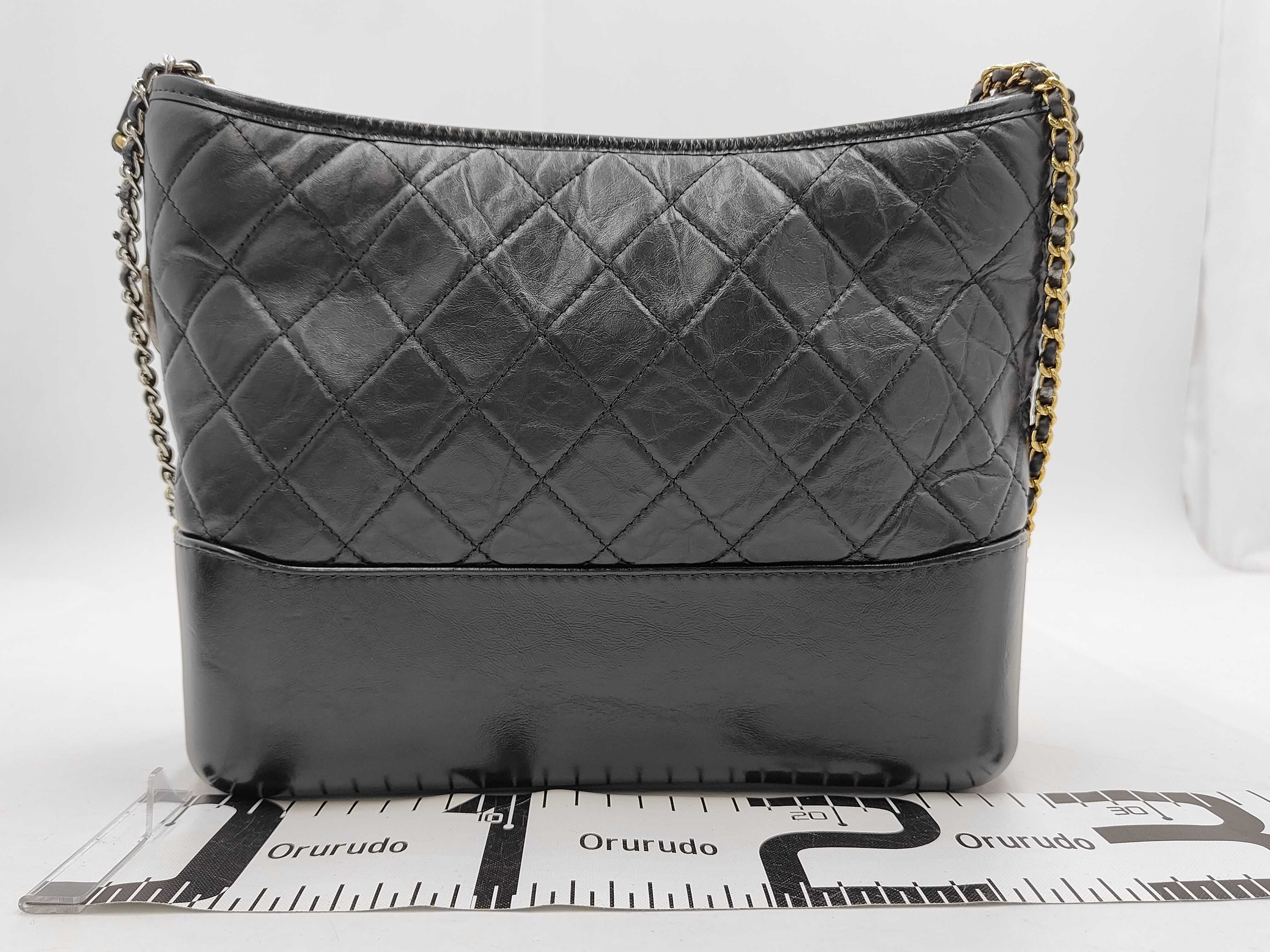 Matelassé One-Shoulder Bag, Black Lambskin, Chain Handle Shoulder Bag — view 2