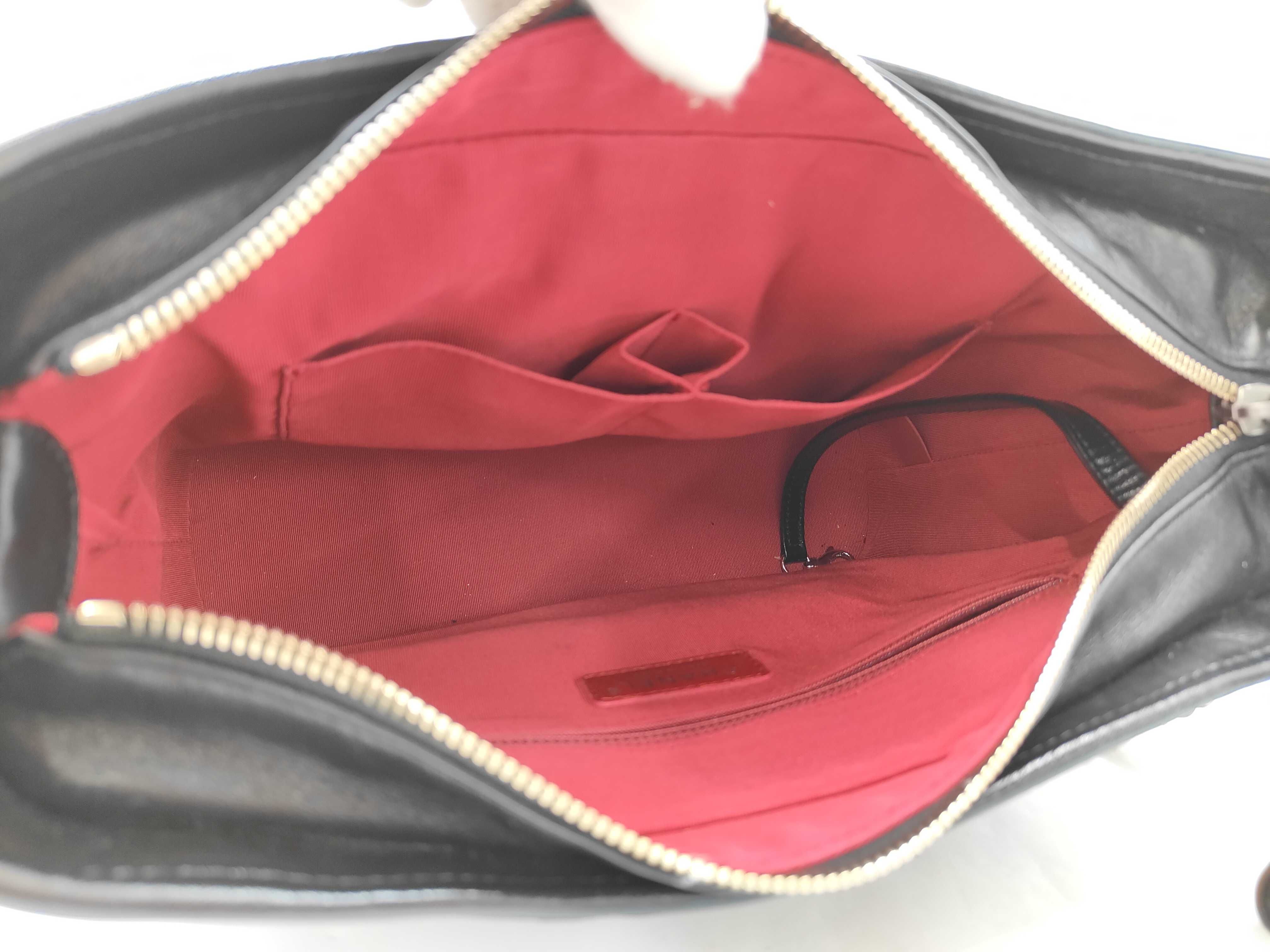 Matelassé One-Shoulder Bag, Black Lambskin, Chain Handle Shoulder Bag — view 11