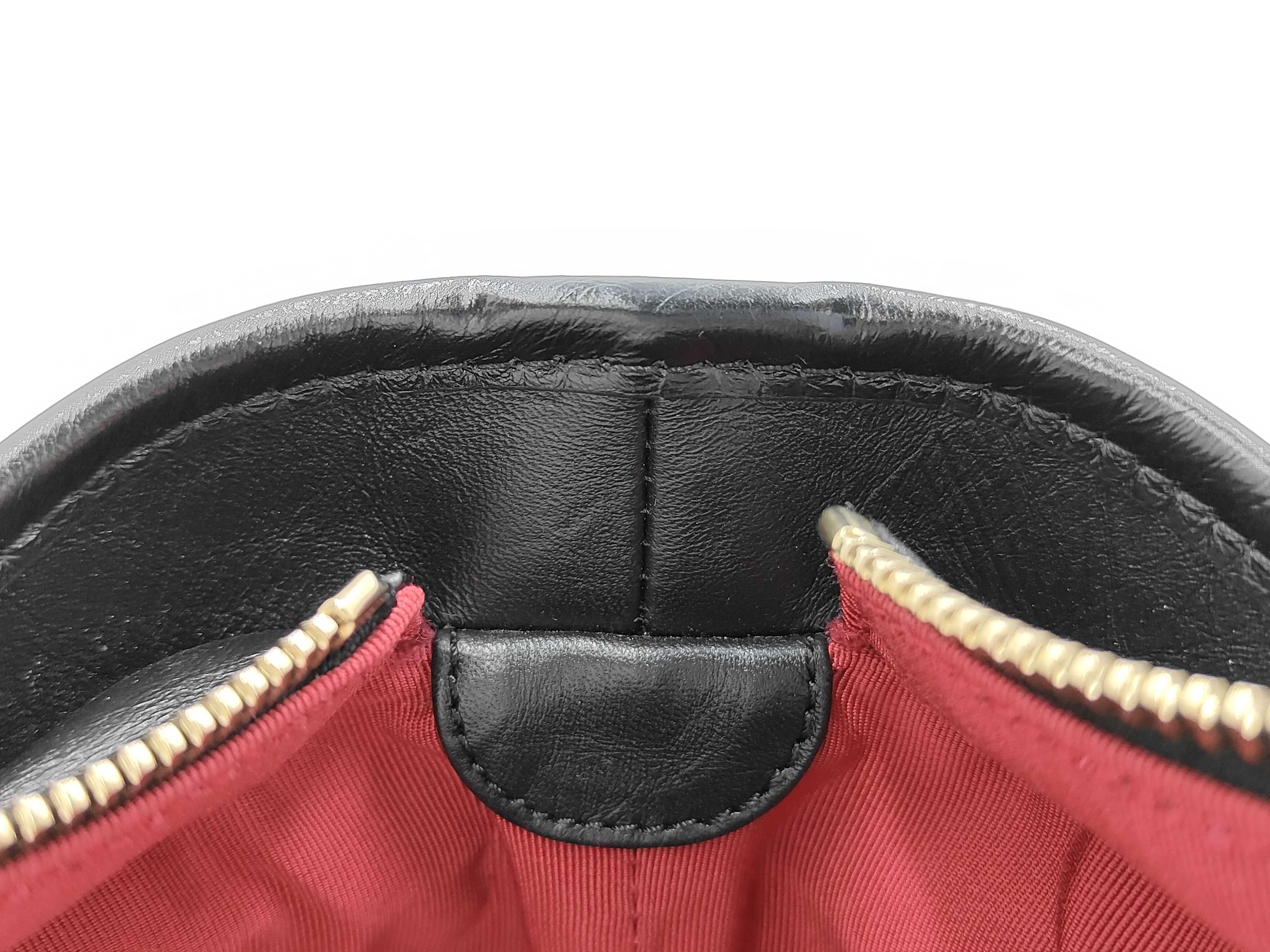 Matelassé One-Shoulder Bag, Black Lambskin, Chain Handle Shoulder Bag — view 10
