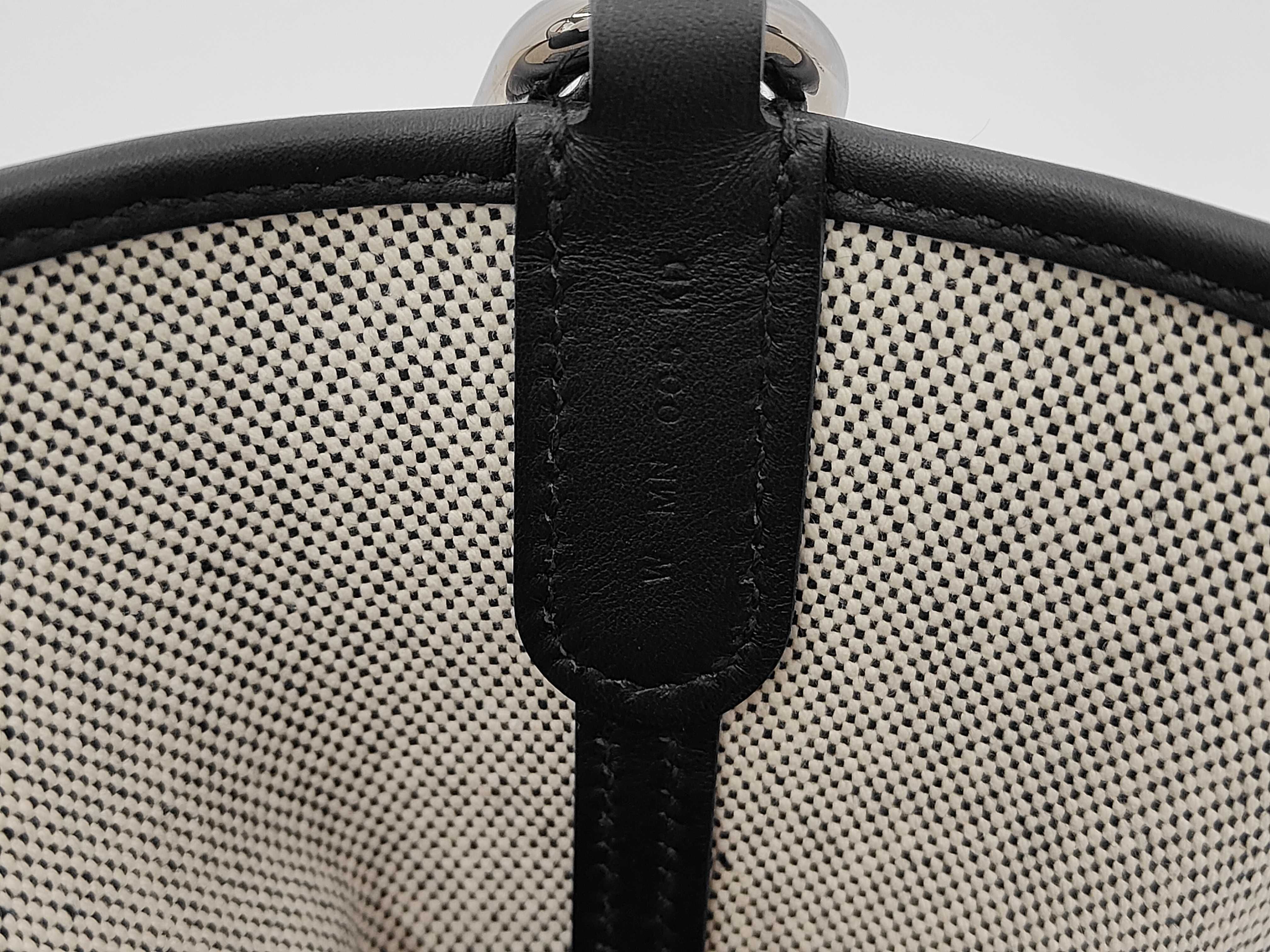 In the Loop 18 Toile Black x Gray W Stamp Handbag — view 11