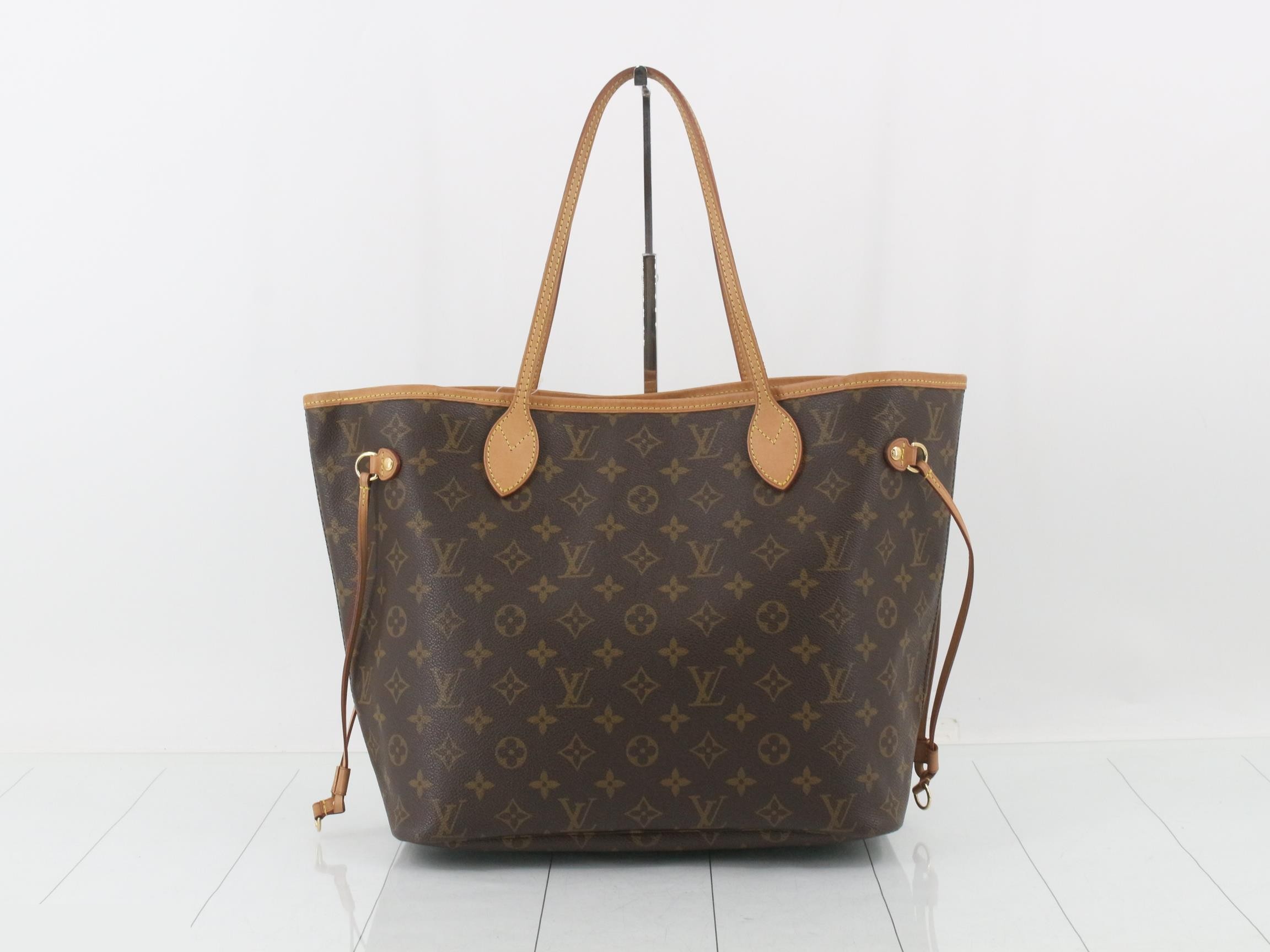 Monogram Neverfull MM Tote Bag — view 2