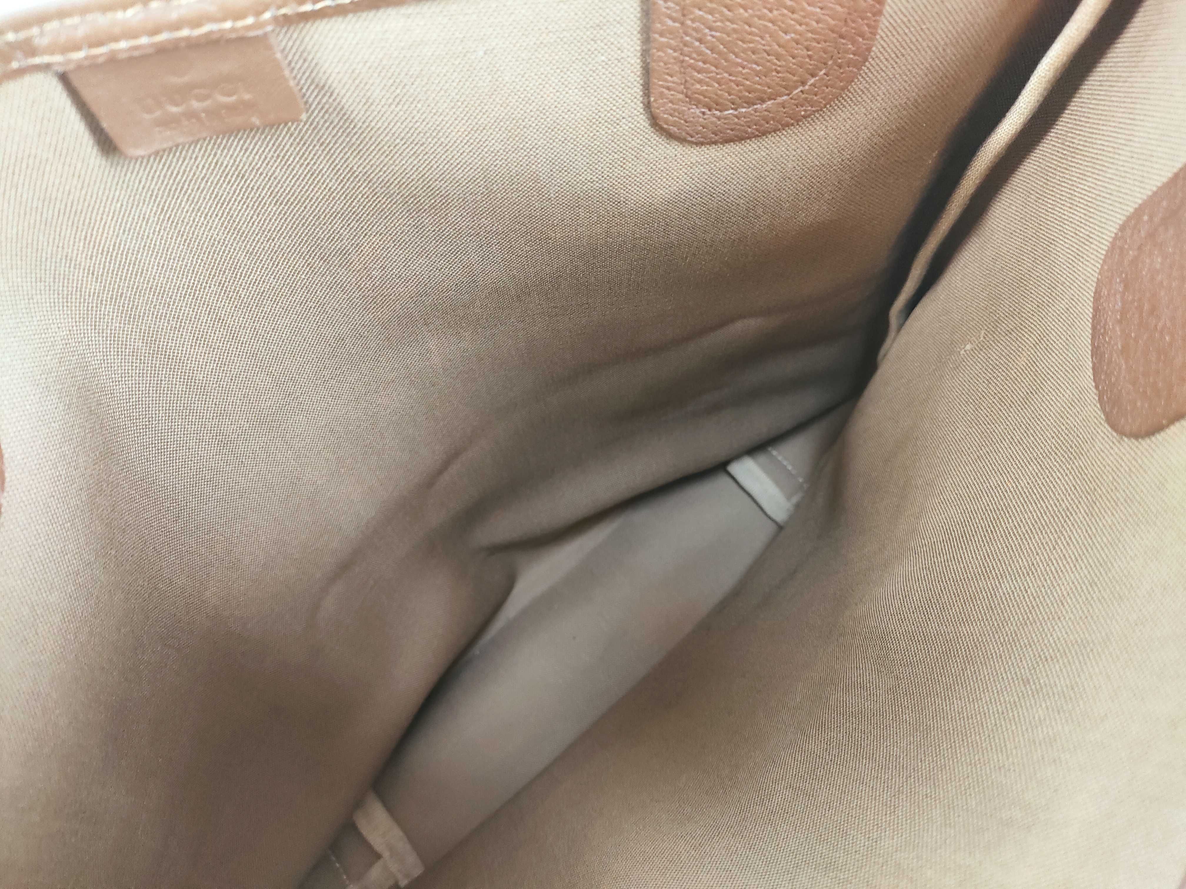 GG Canvas Shoulder Bag — view 10