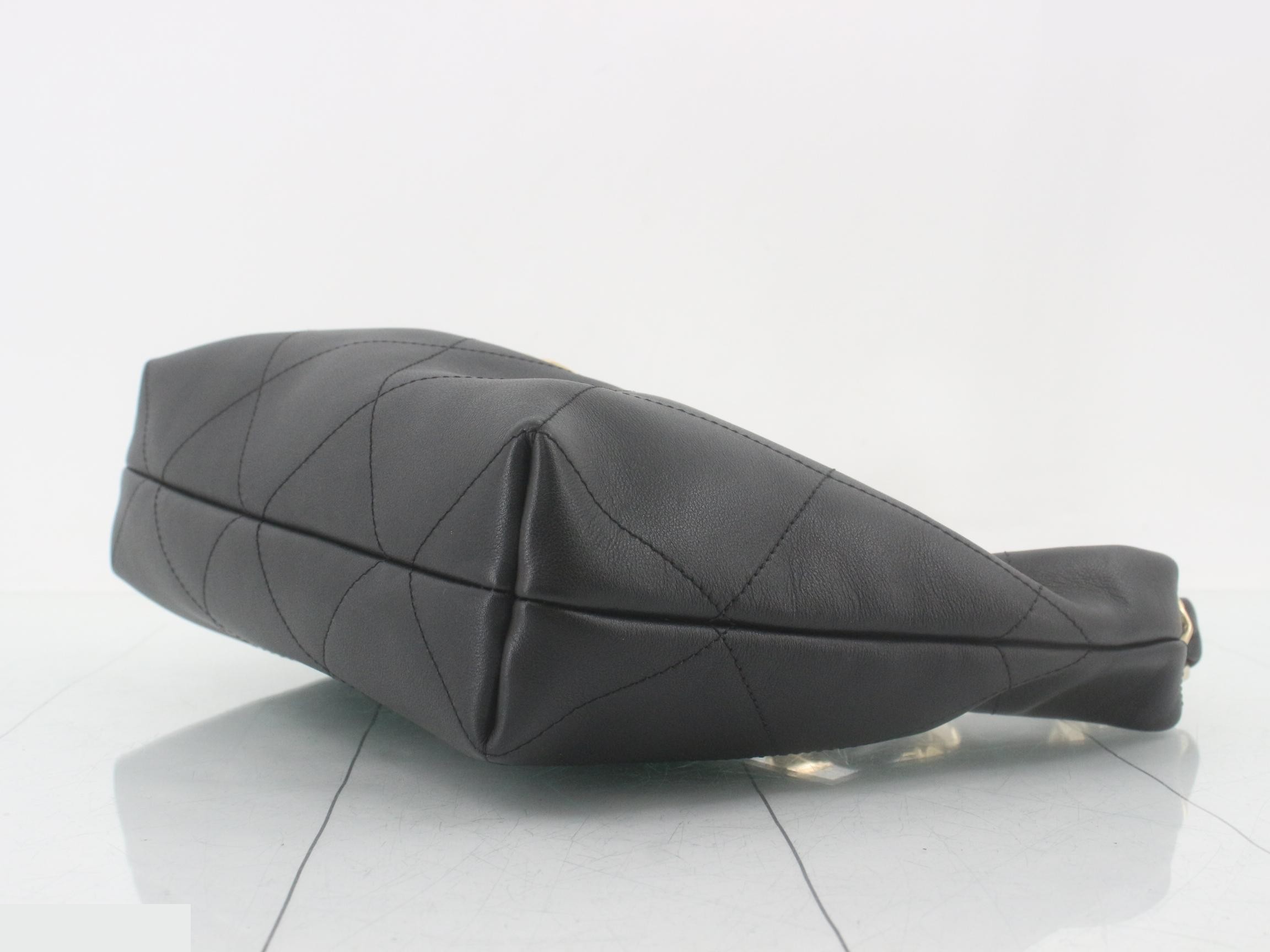 Matelassé Hobo Handbag AS5837 — view 6