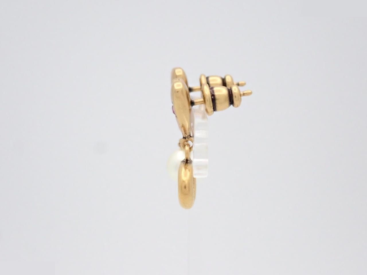 gold — view 3