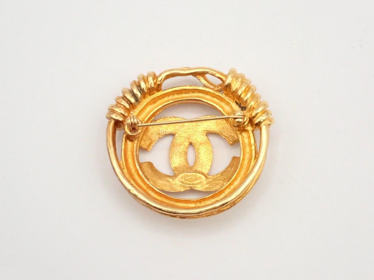 94P Coco Mark Brooch with Box — view 2