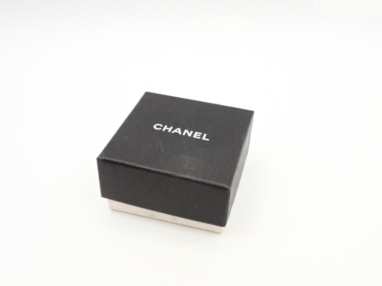 94P Coco Mark Brooch with Box — view 4