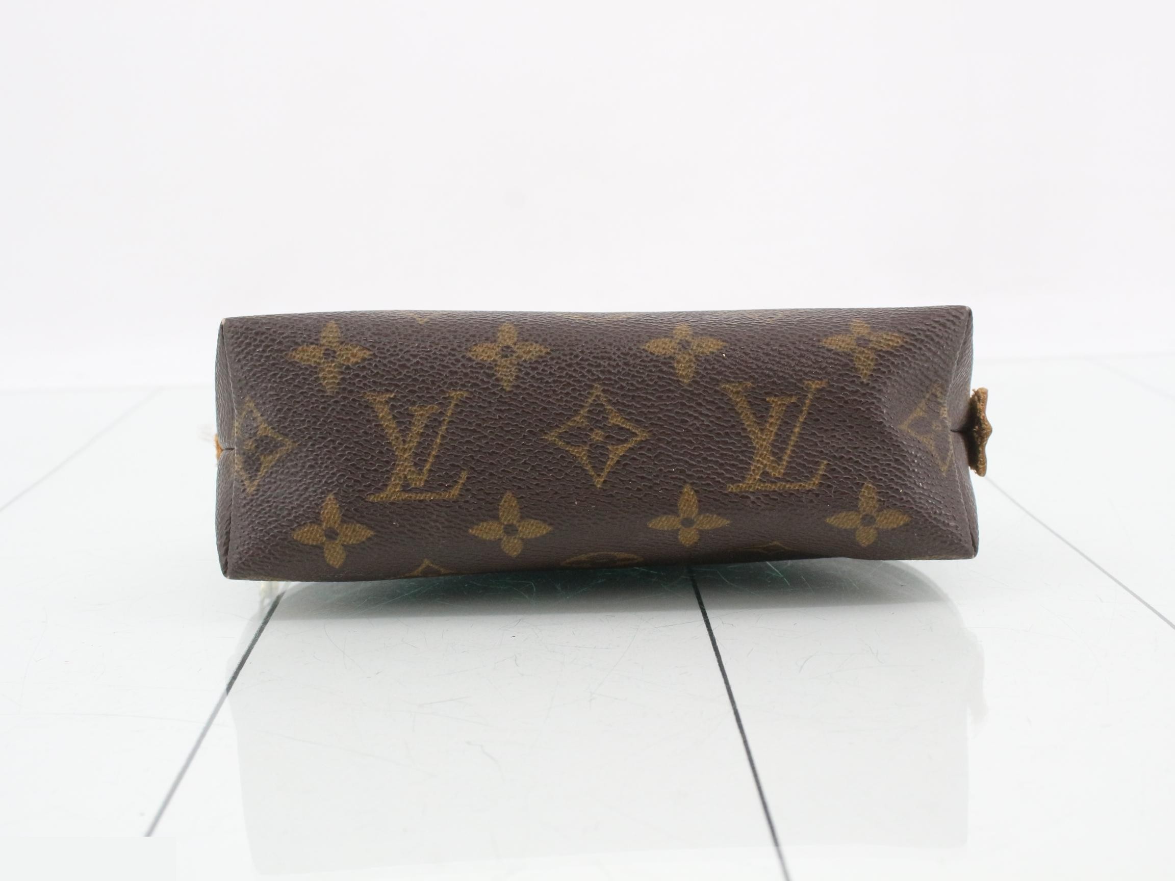 Monogram Pochette Cosmetic PM — view 3