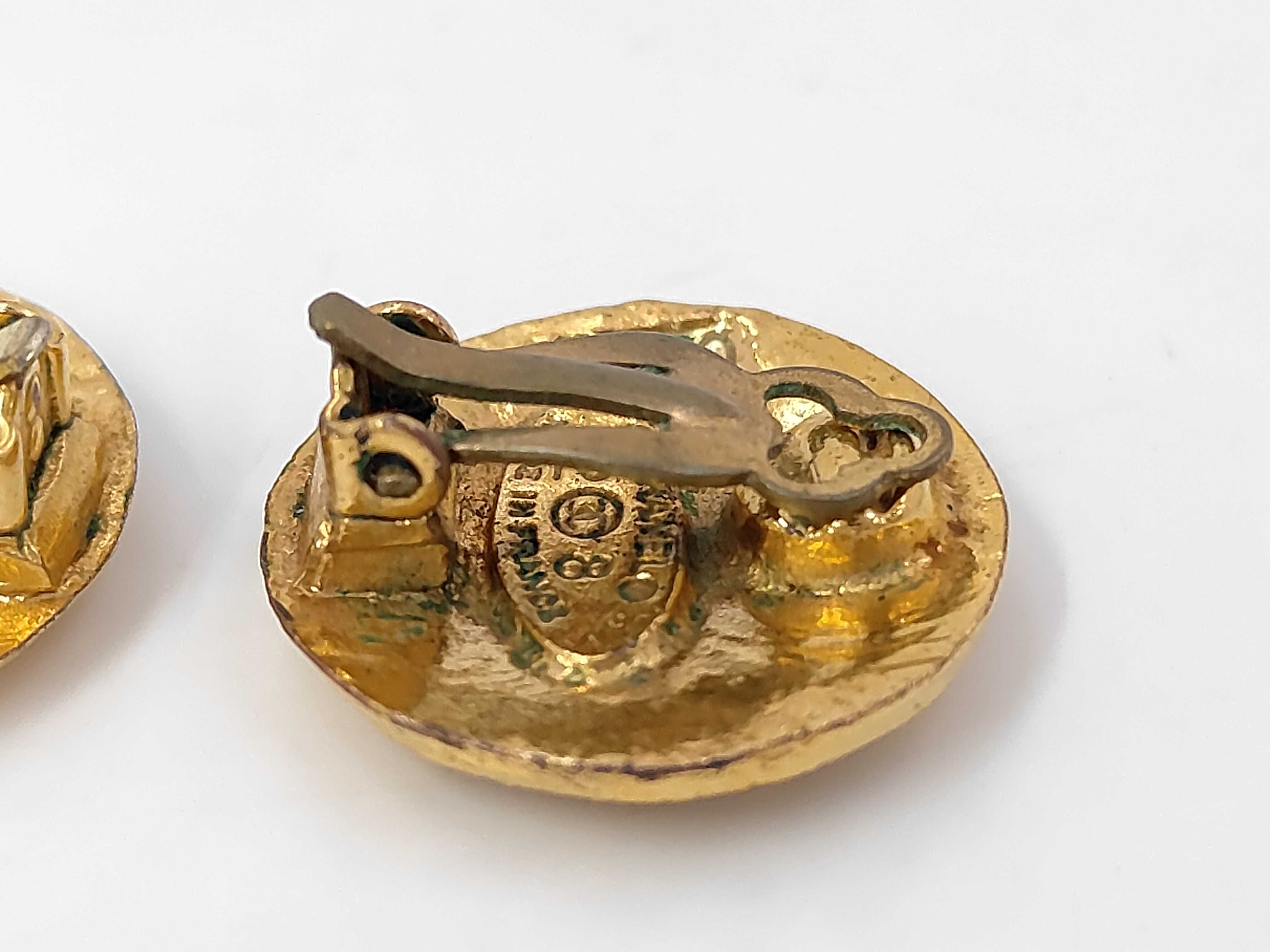 earrings — view 4