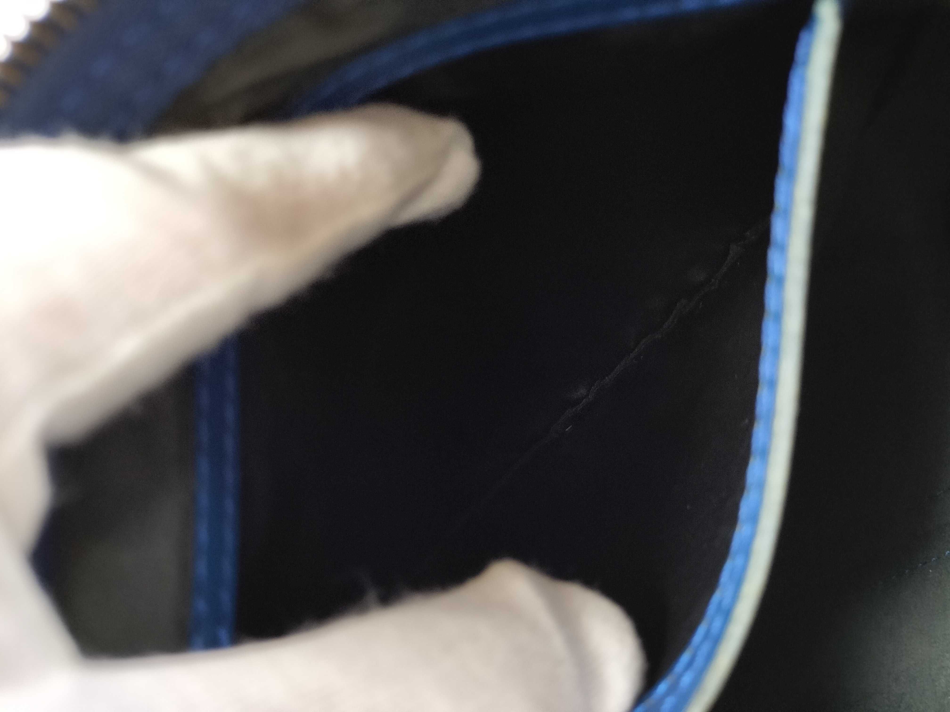 Epi Speedy 30 Blue Boston Bag — view 11