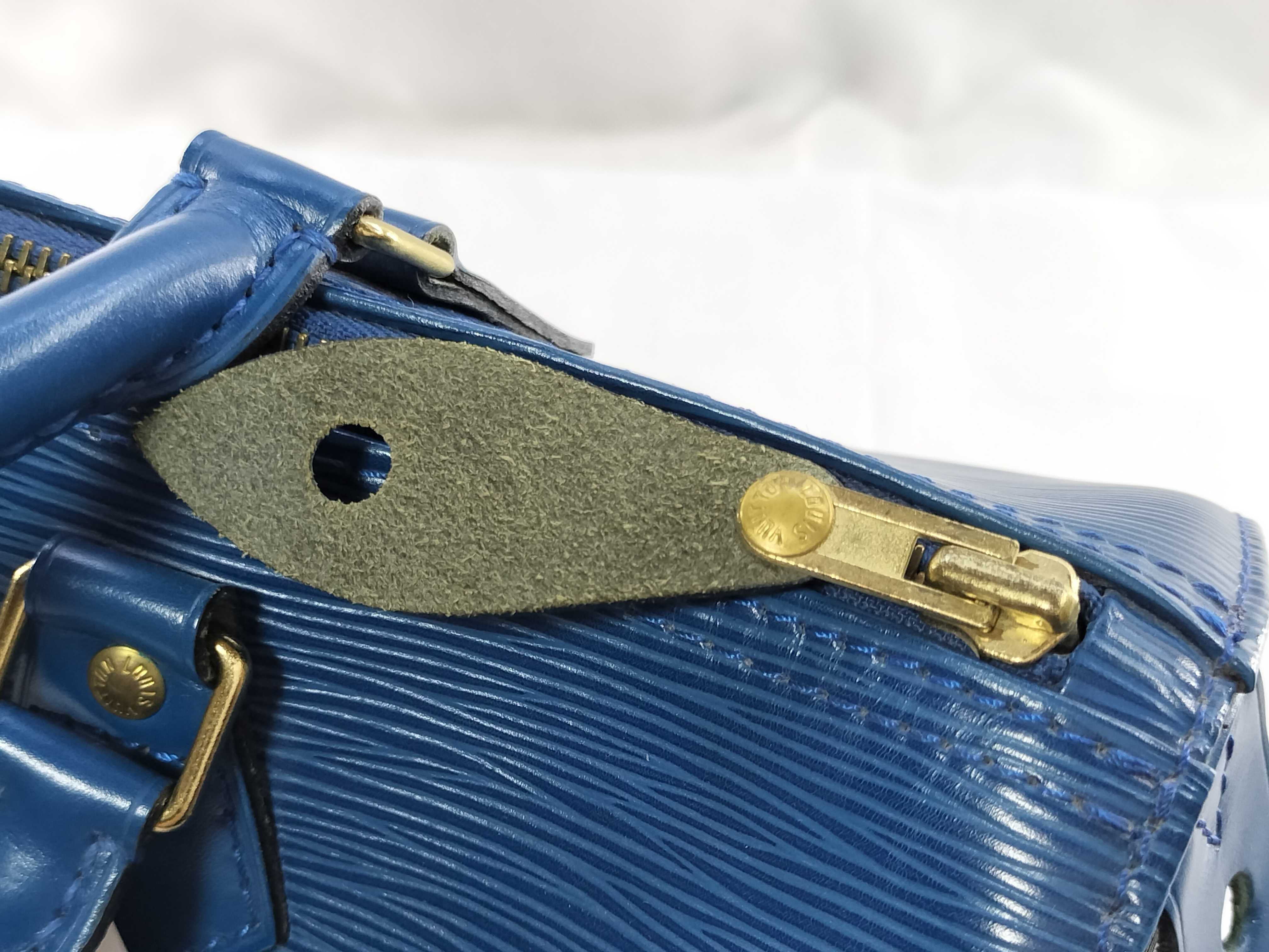 Epi Speedy 30 Blue Boston Bag — view 8