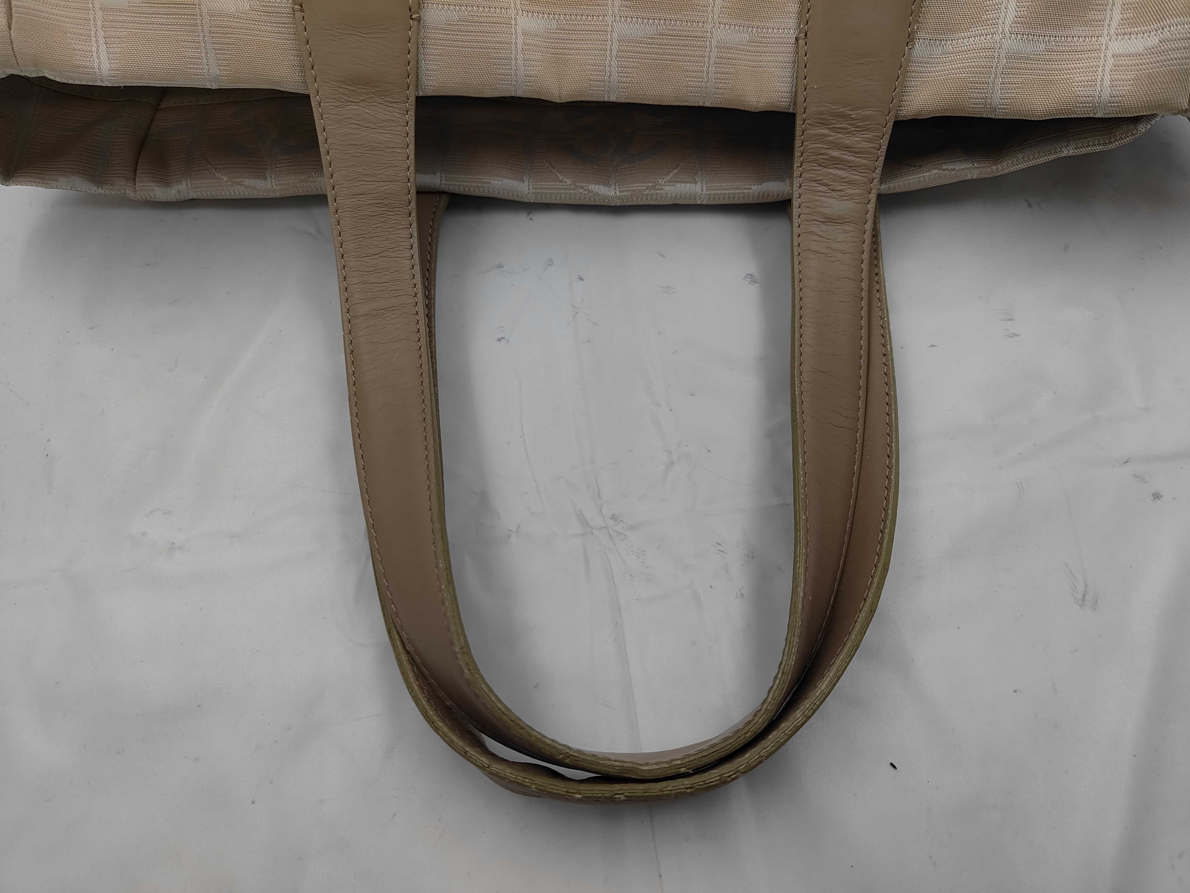 New Travel Tote MM Canvas Beige 8701510 Tote Bag — view 3