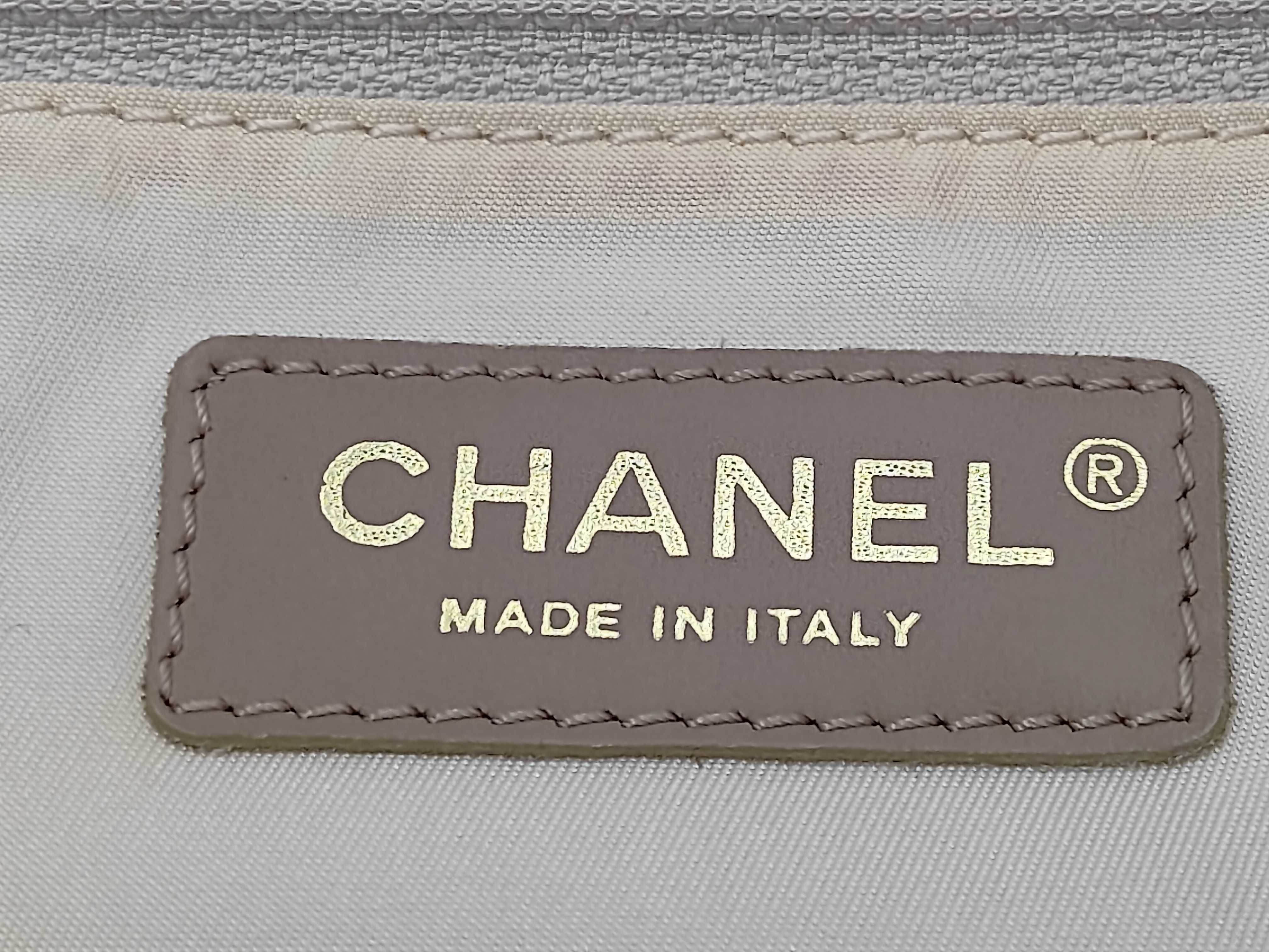 New Travel Tote MM Canvas Beige 8701510 Tote Bag — view 10