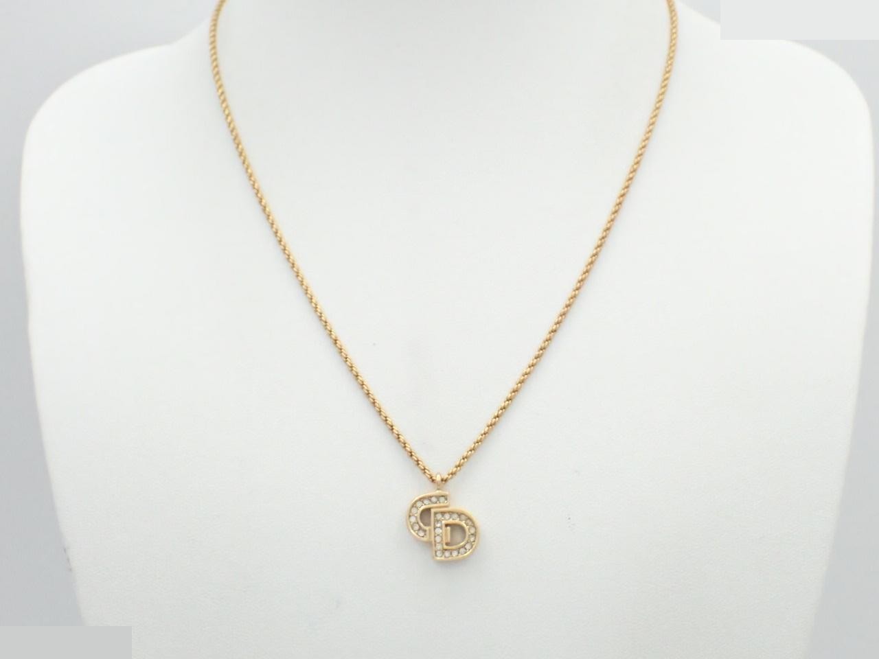 CD logo necklace with rhinestones, chain approximately 42cm long. — view 3