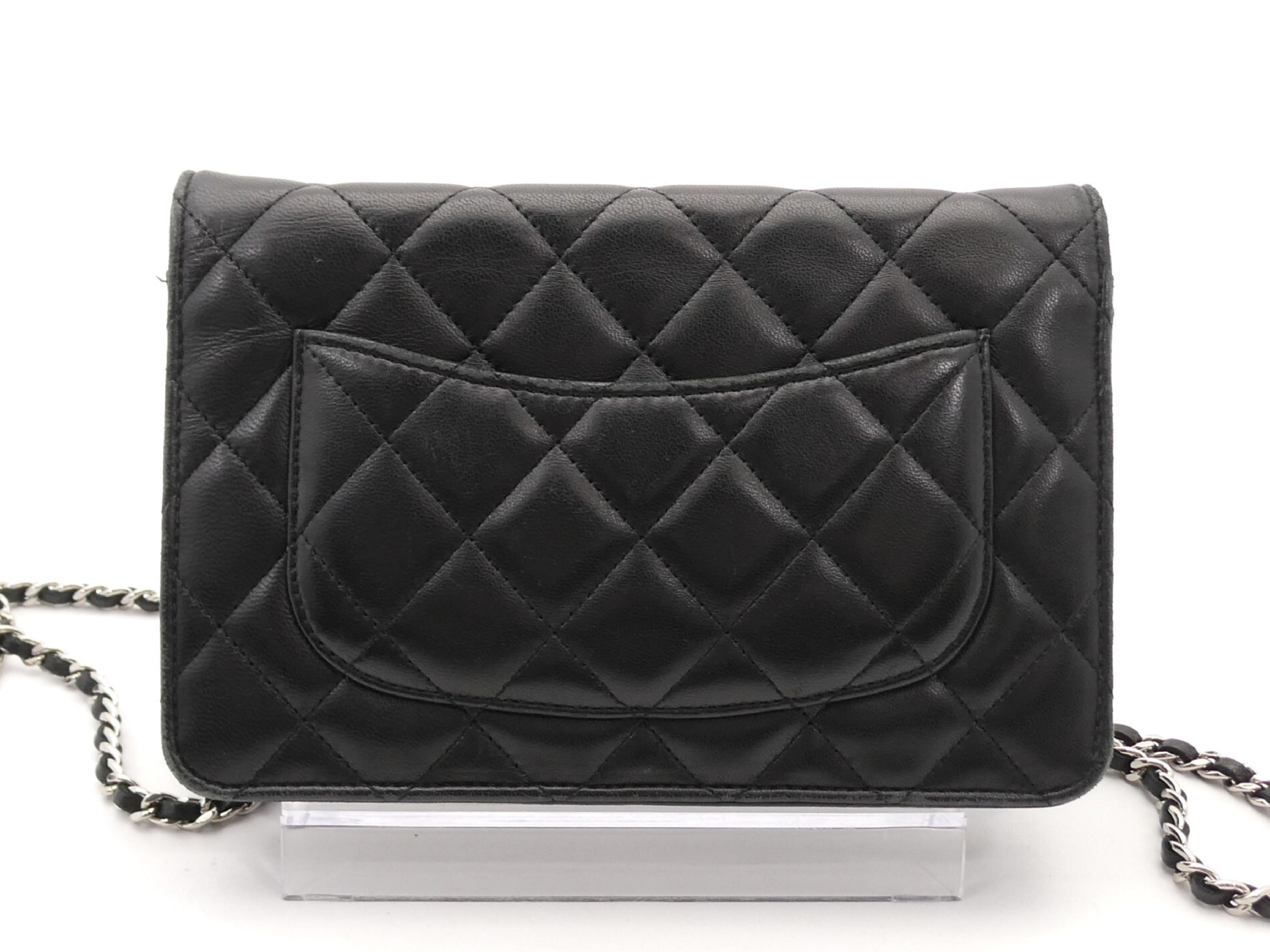 Matelassé Coco Mark Chain Wallet Shoulder Bag — view 2