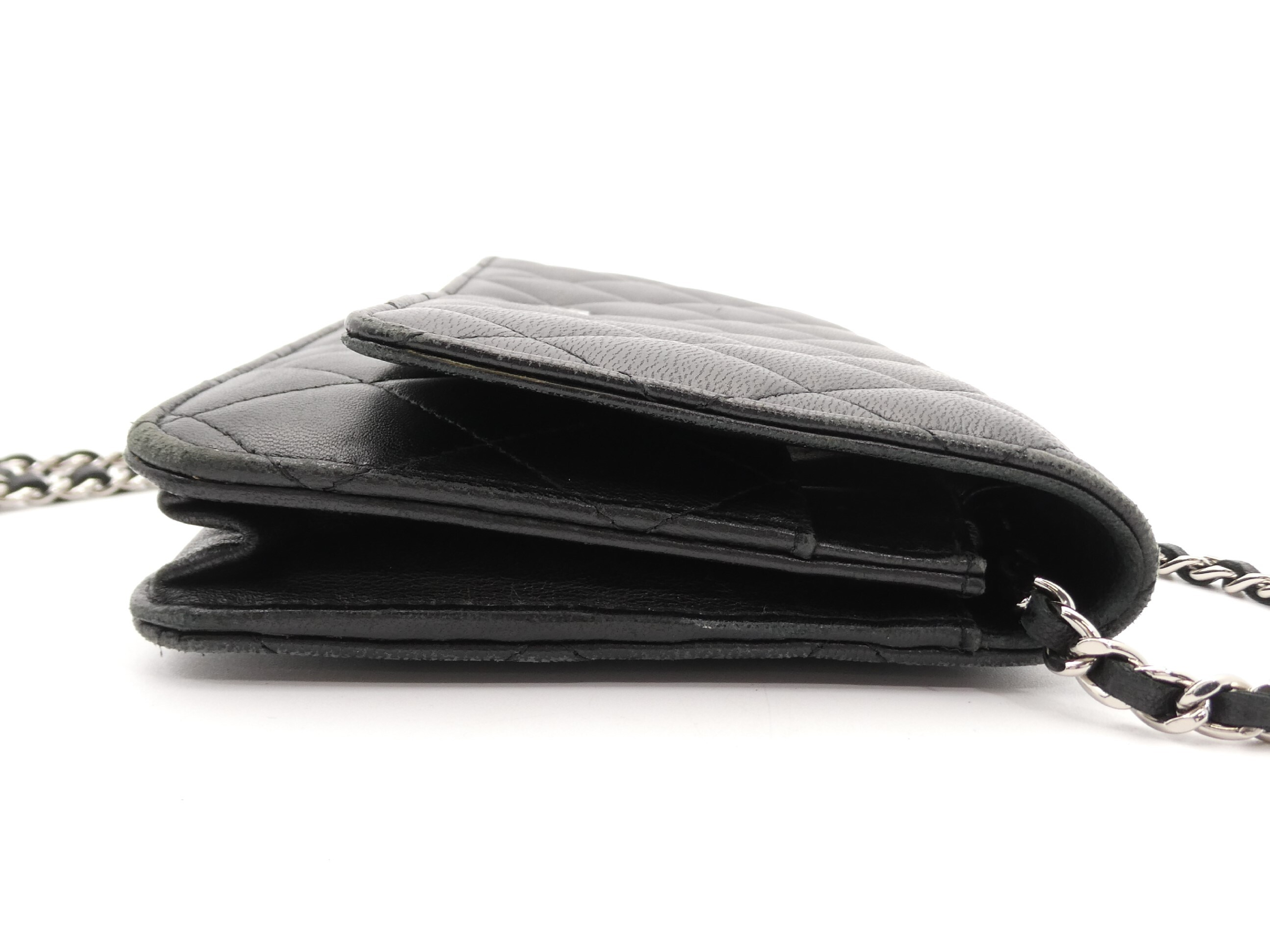 Matelassé Coco Mark Chain Wallet Shoulder Bag — view 4