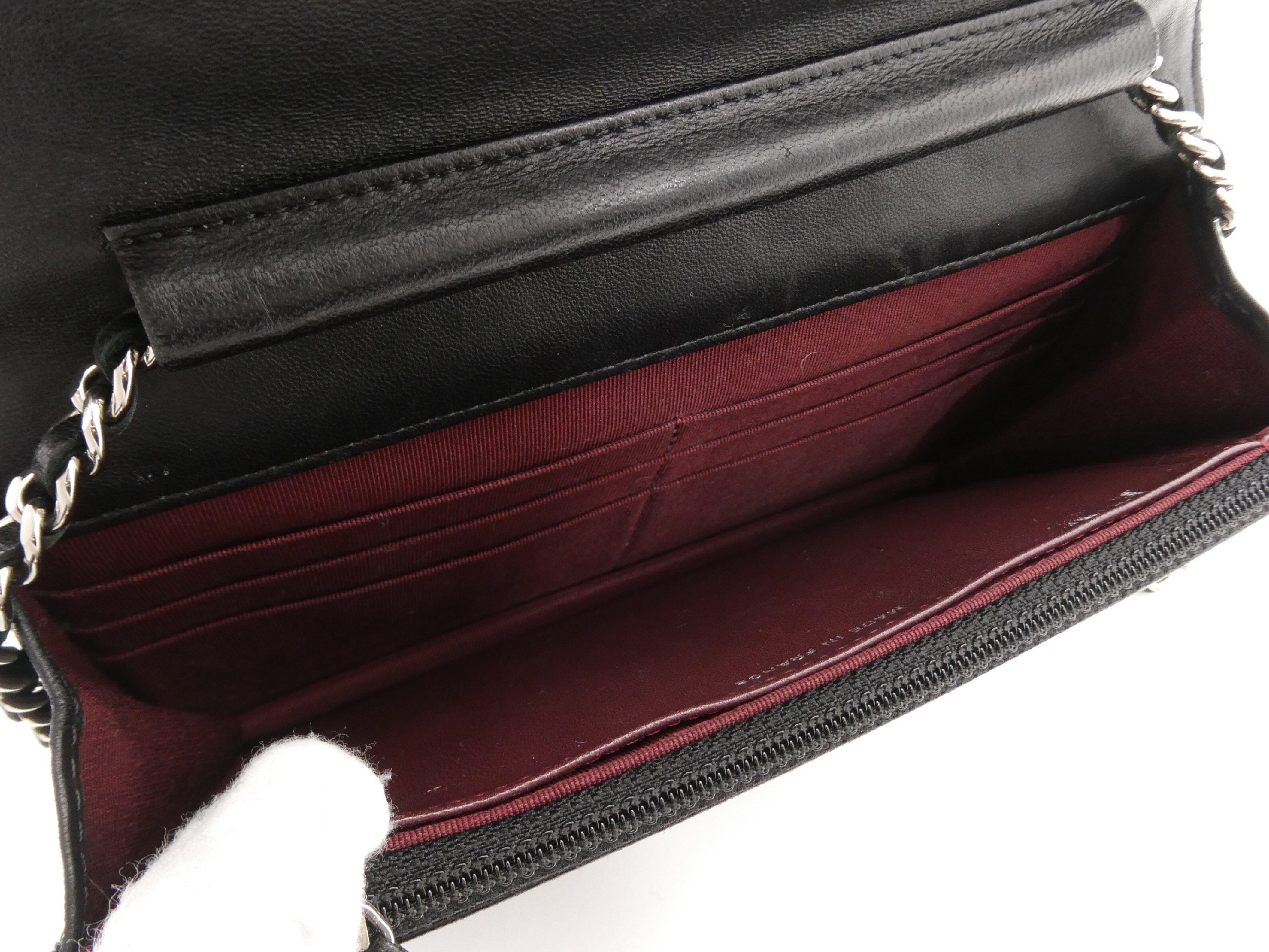 Matelassé Coco Mark Chain Wallet Shoulder Bag — view 7