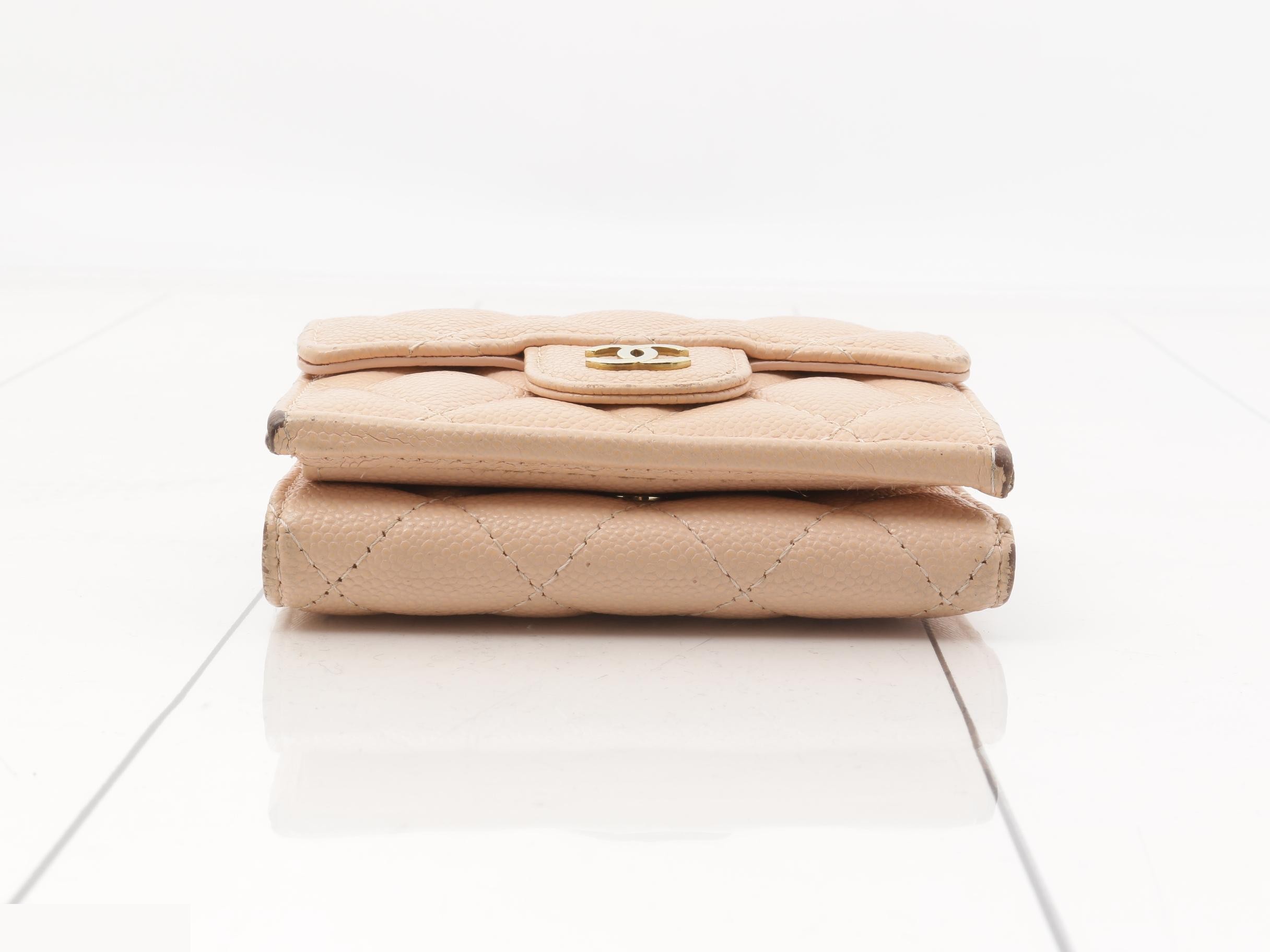 Caviar skin (bags) and wallets — view 3