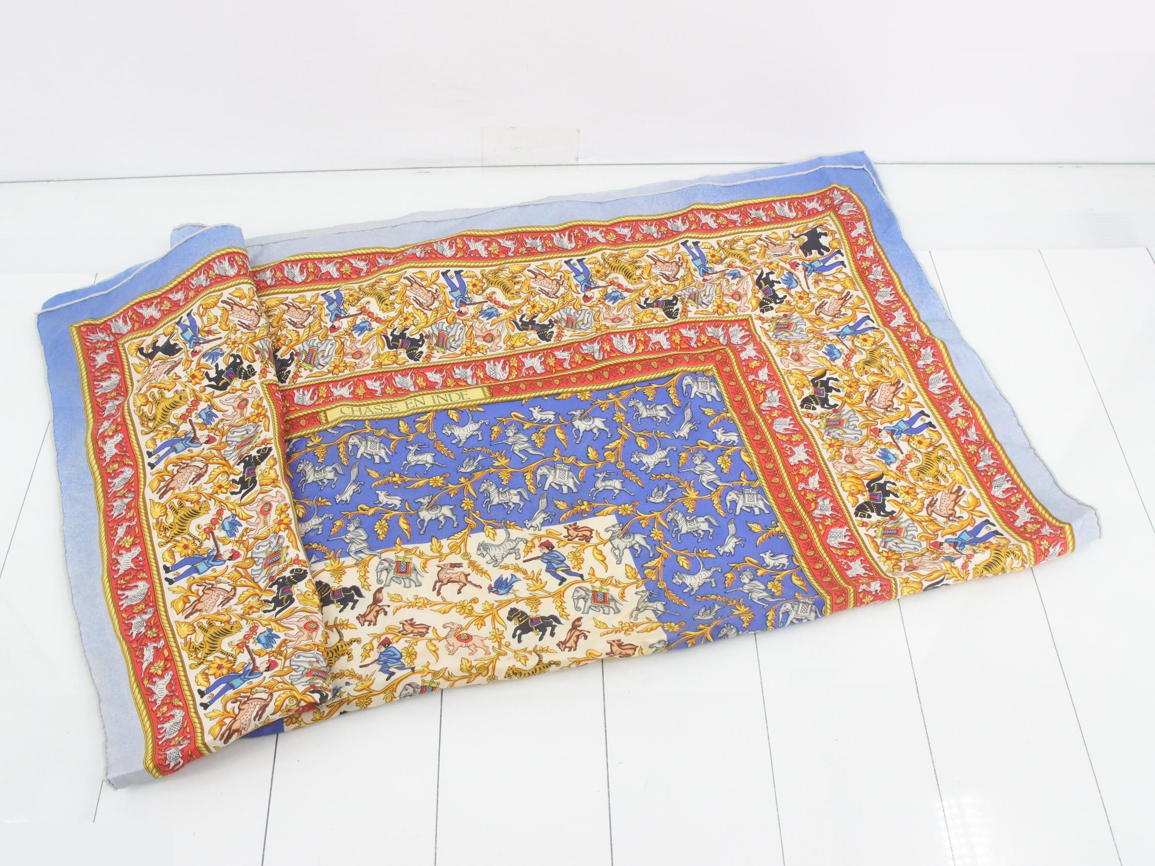 scarf — view 3