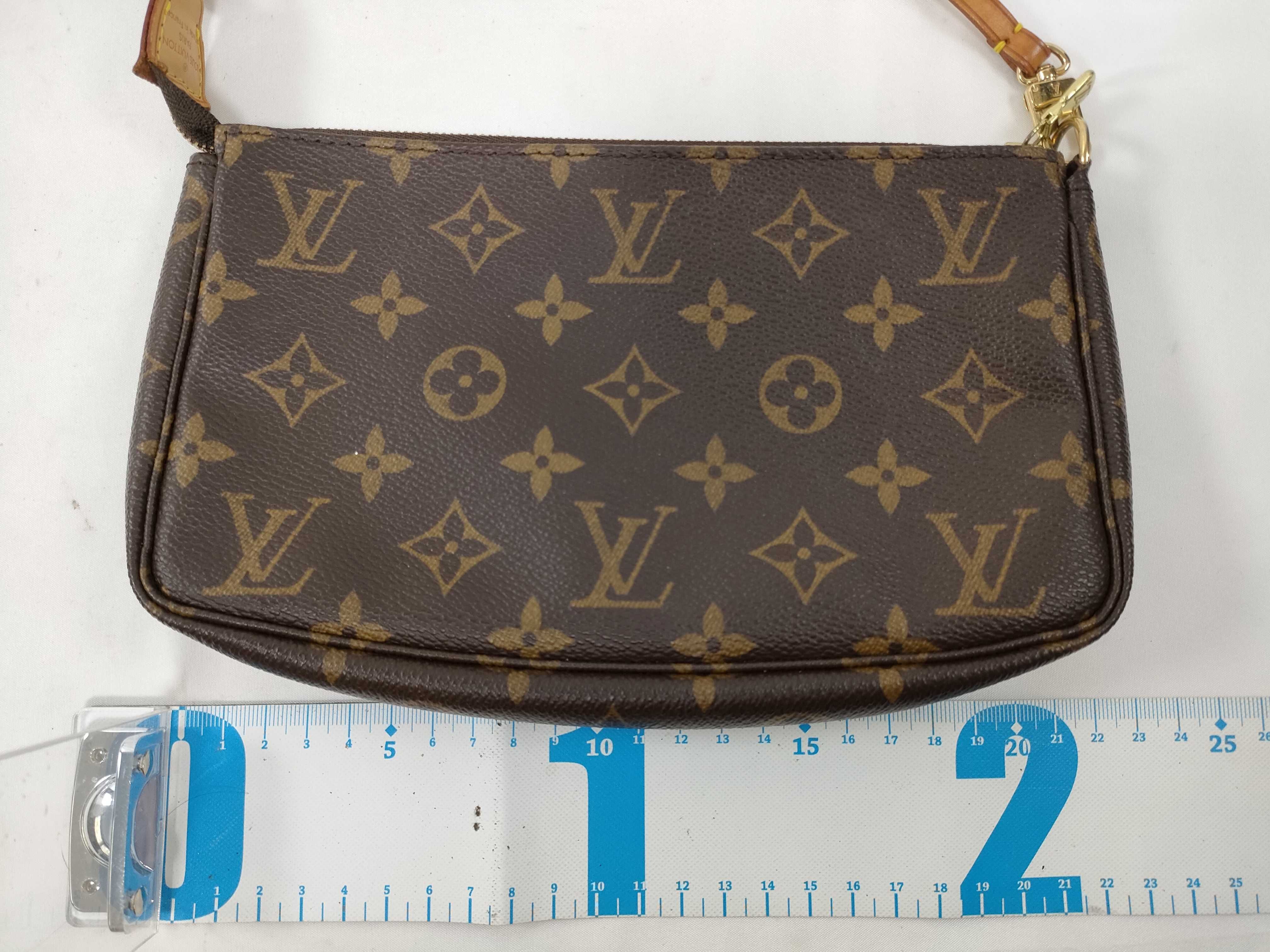 Monogram Accessoires Pouch — view 2