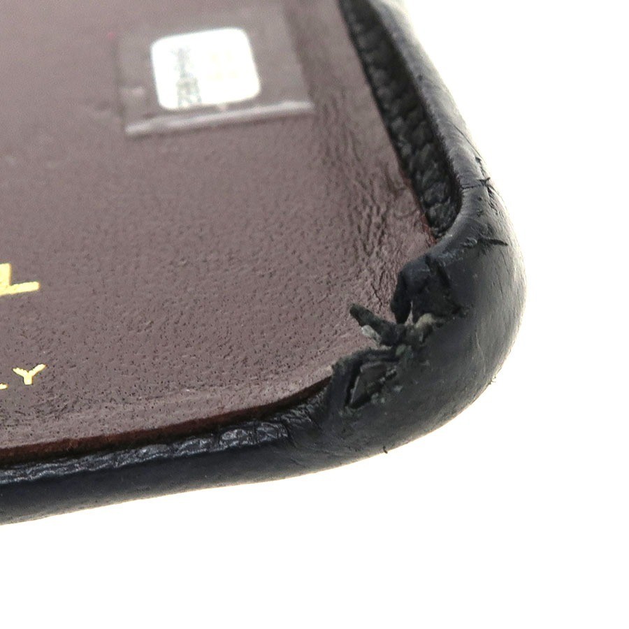 iPhone case — view 5