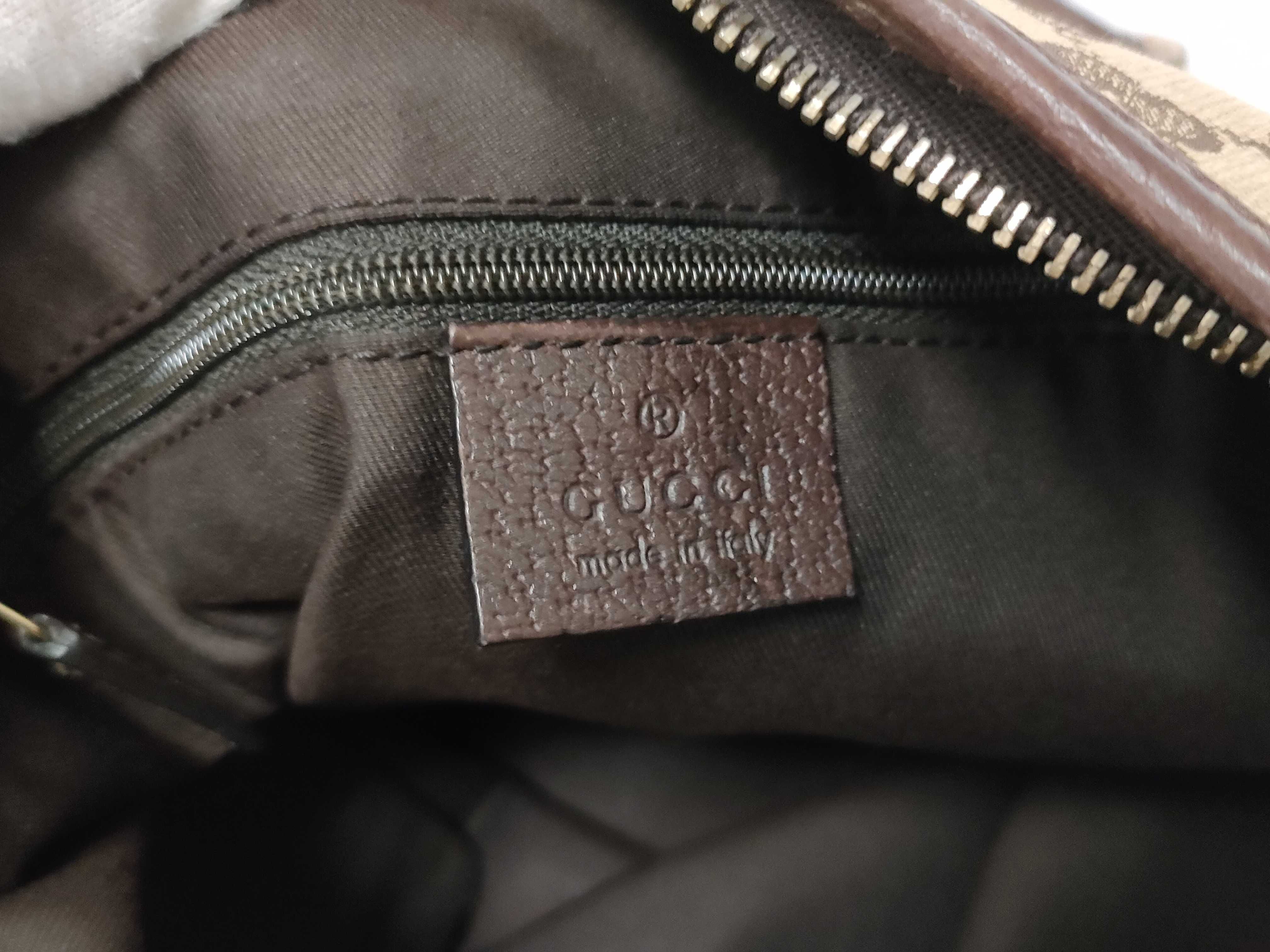 GG Canvas Leather Shoulder Bag — view 11