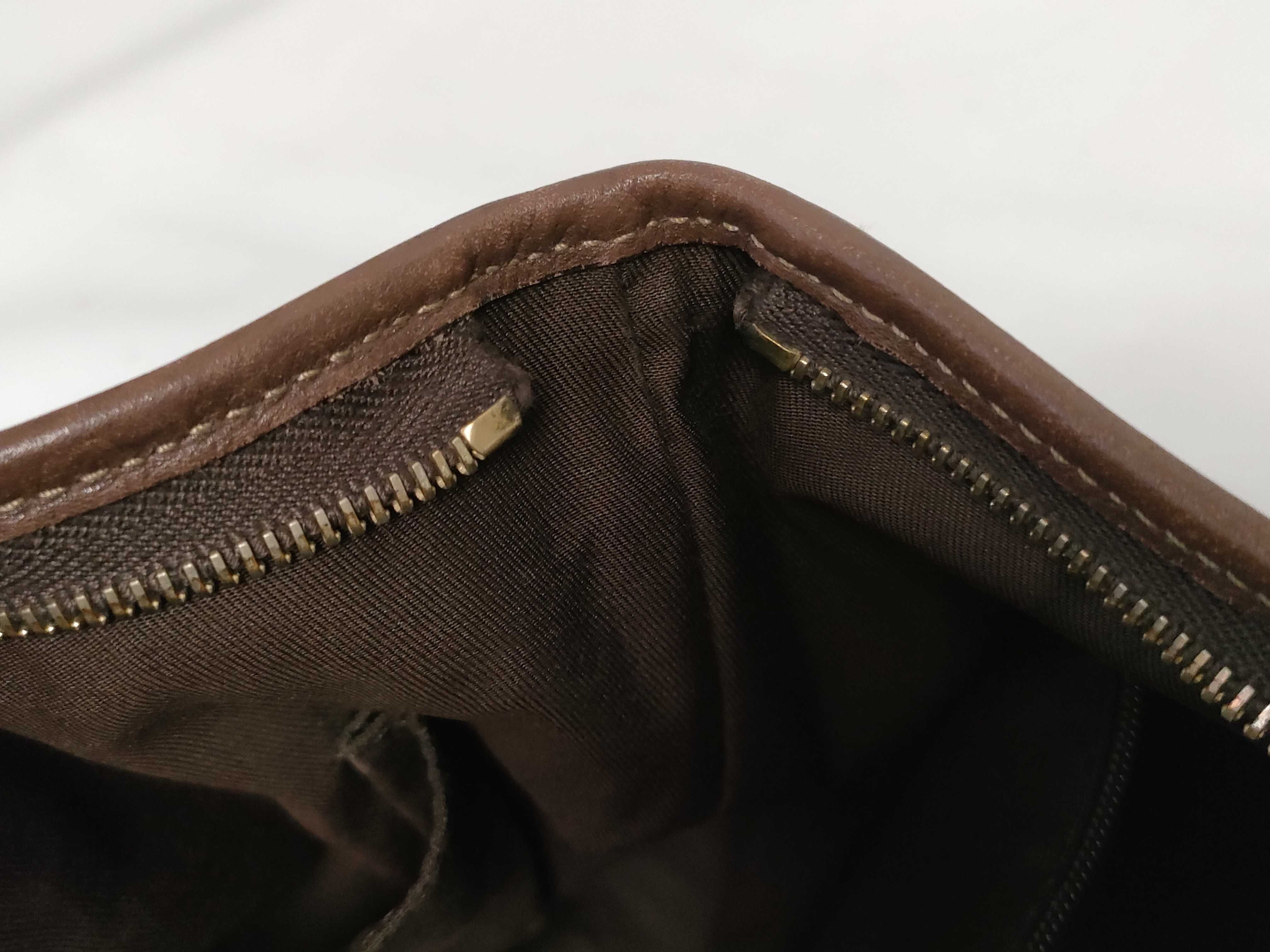 GG Canvas Leather Shoulder Bag — view 13