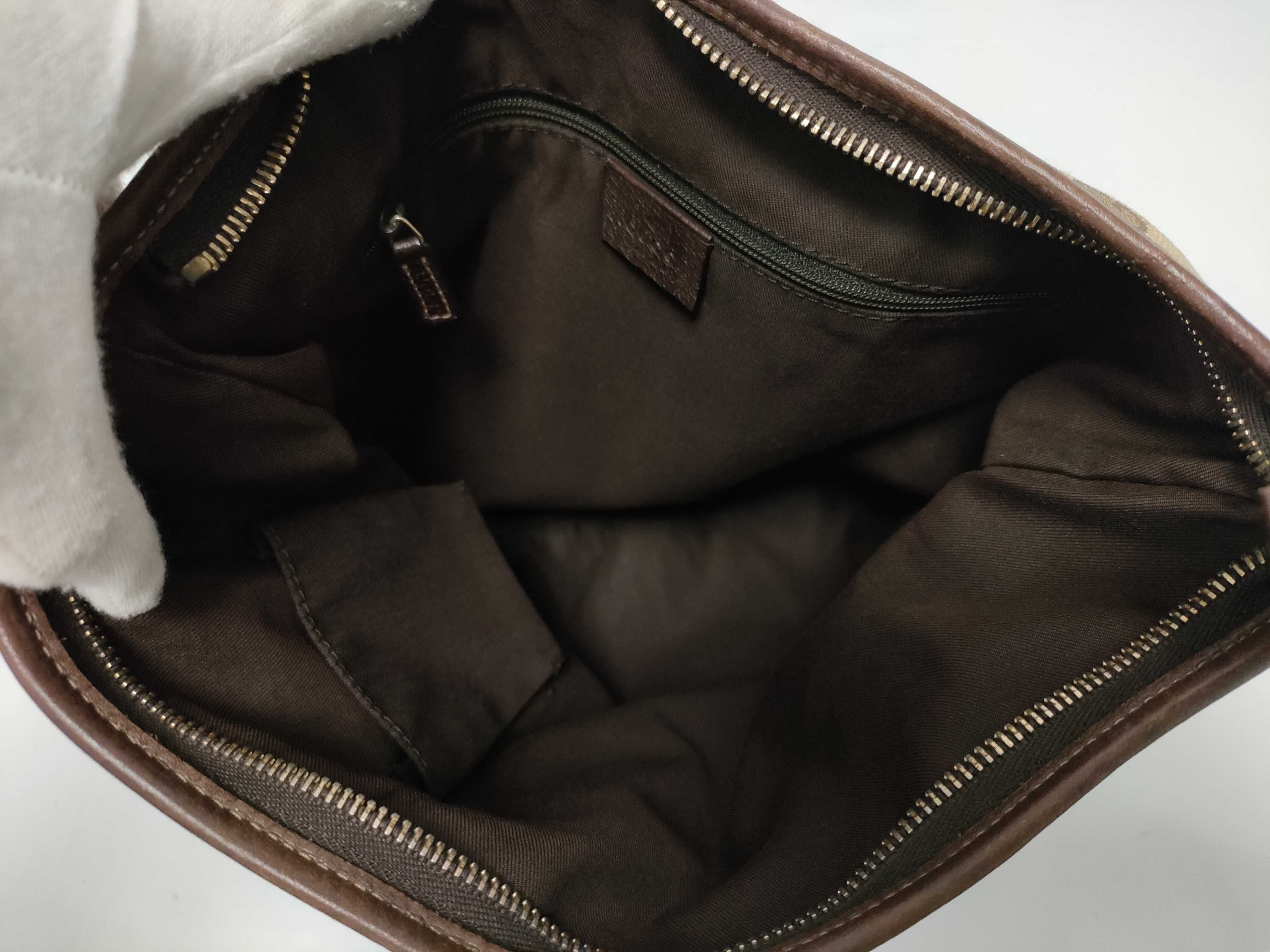 GG Canvas Leather Shoulder Bag — view 10