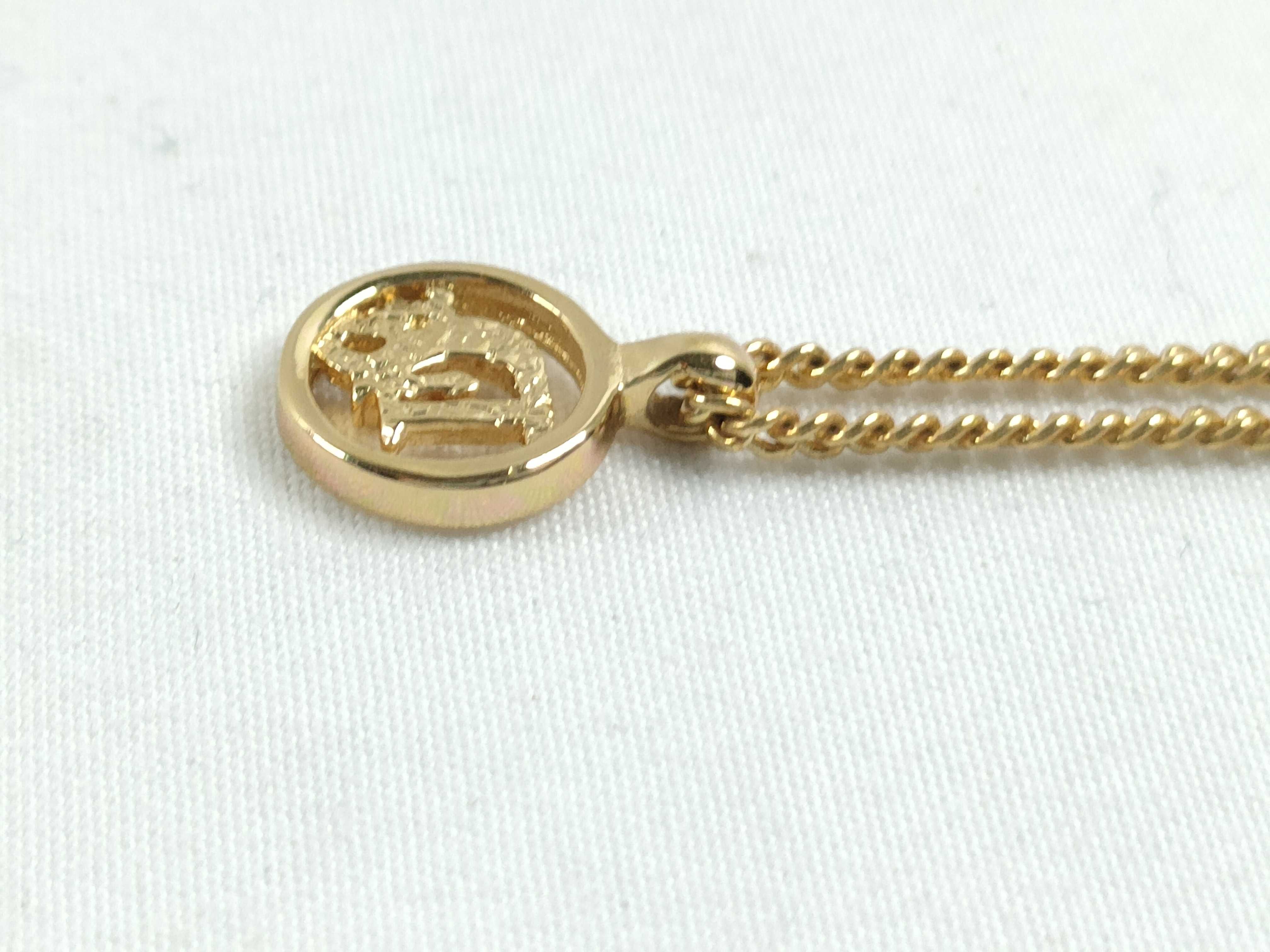 necklace — view 3