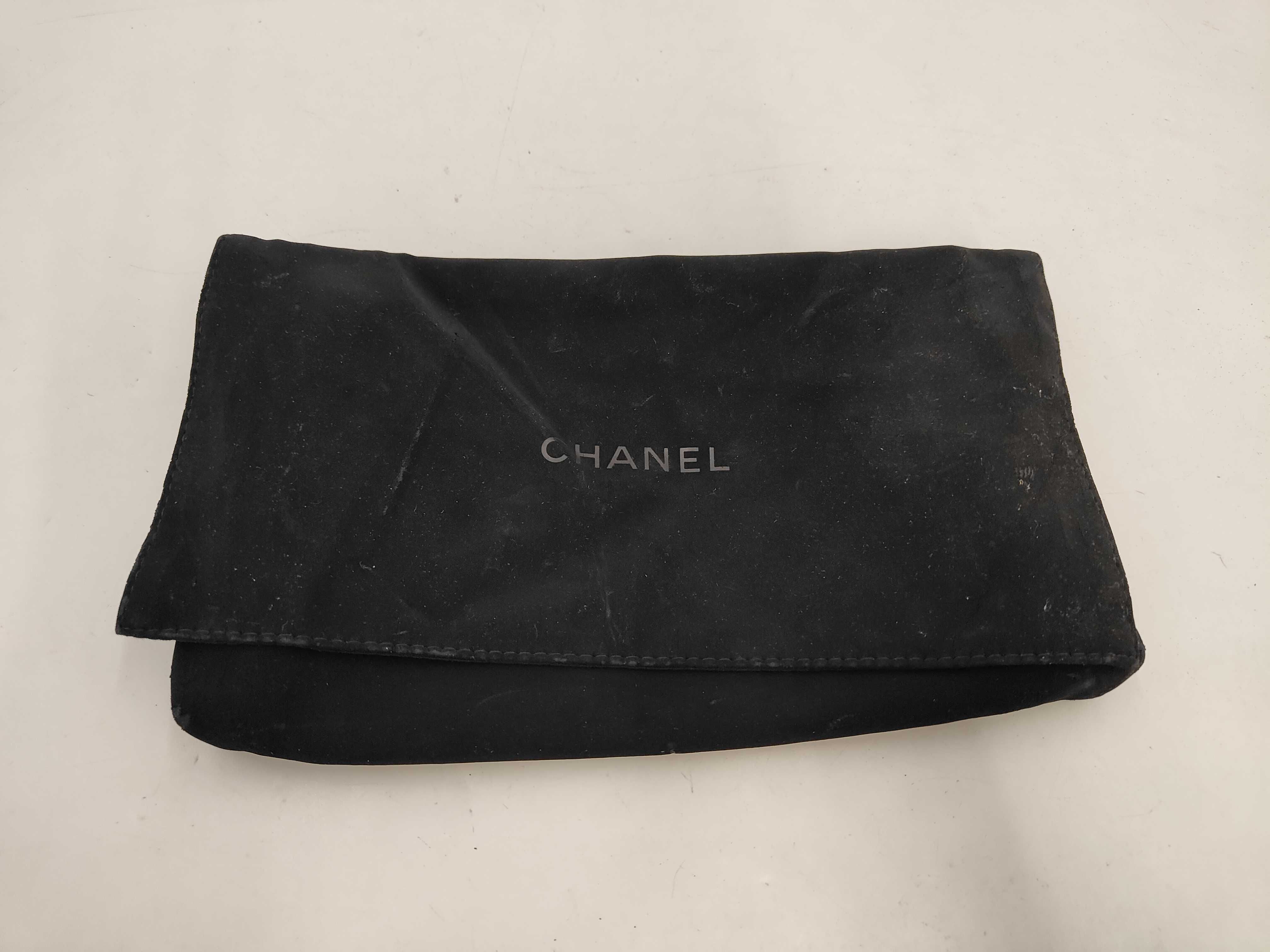 Caviar Skin Matelassé Long Wallet Black Serial Number 21 — view 11
