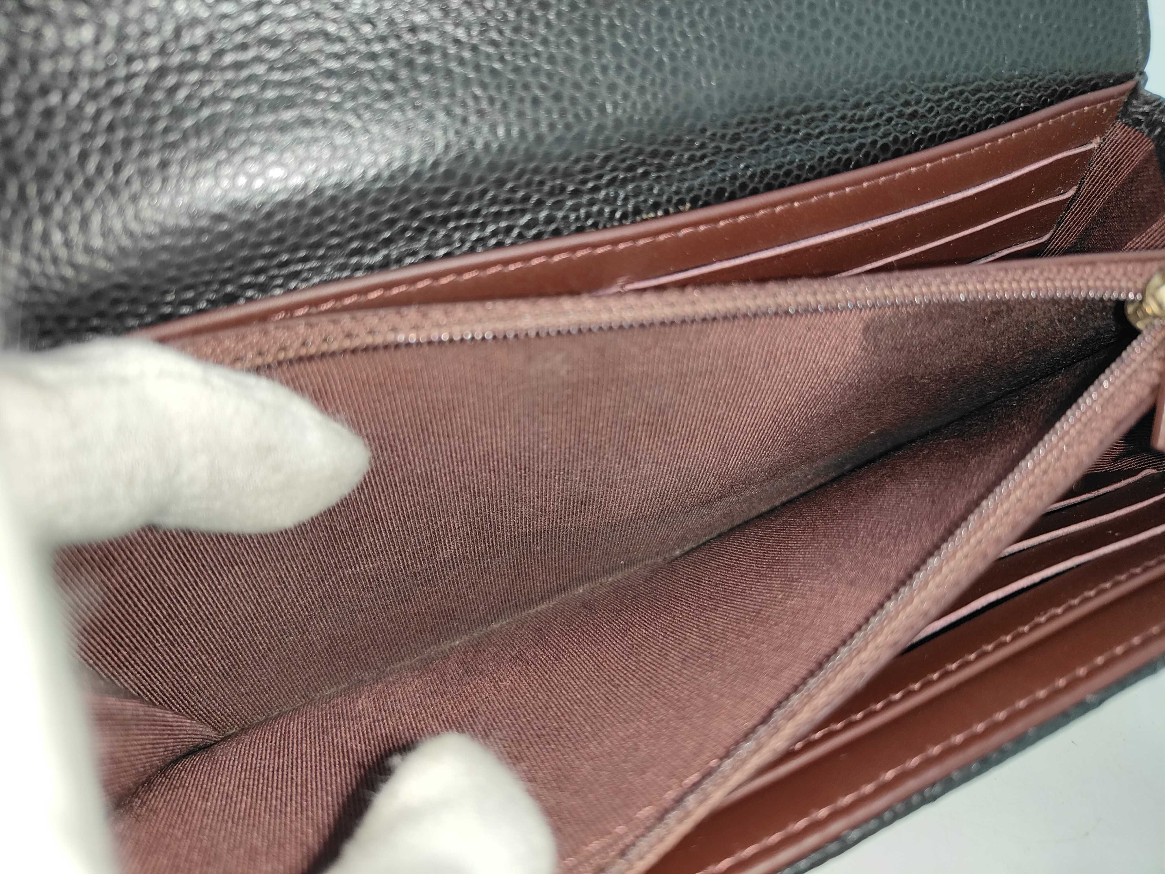 Caviar Skin Matelassé Long Wallet Black Serial Number 21 — view 8