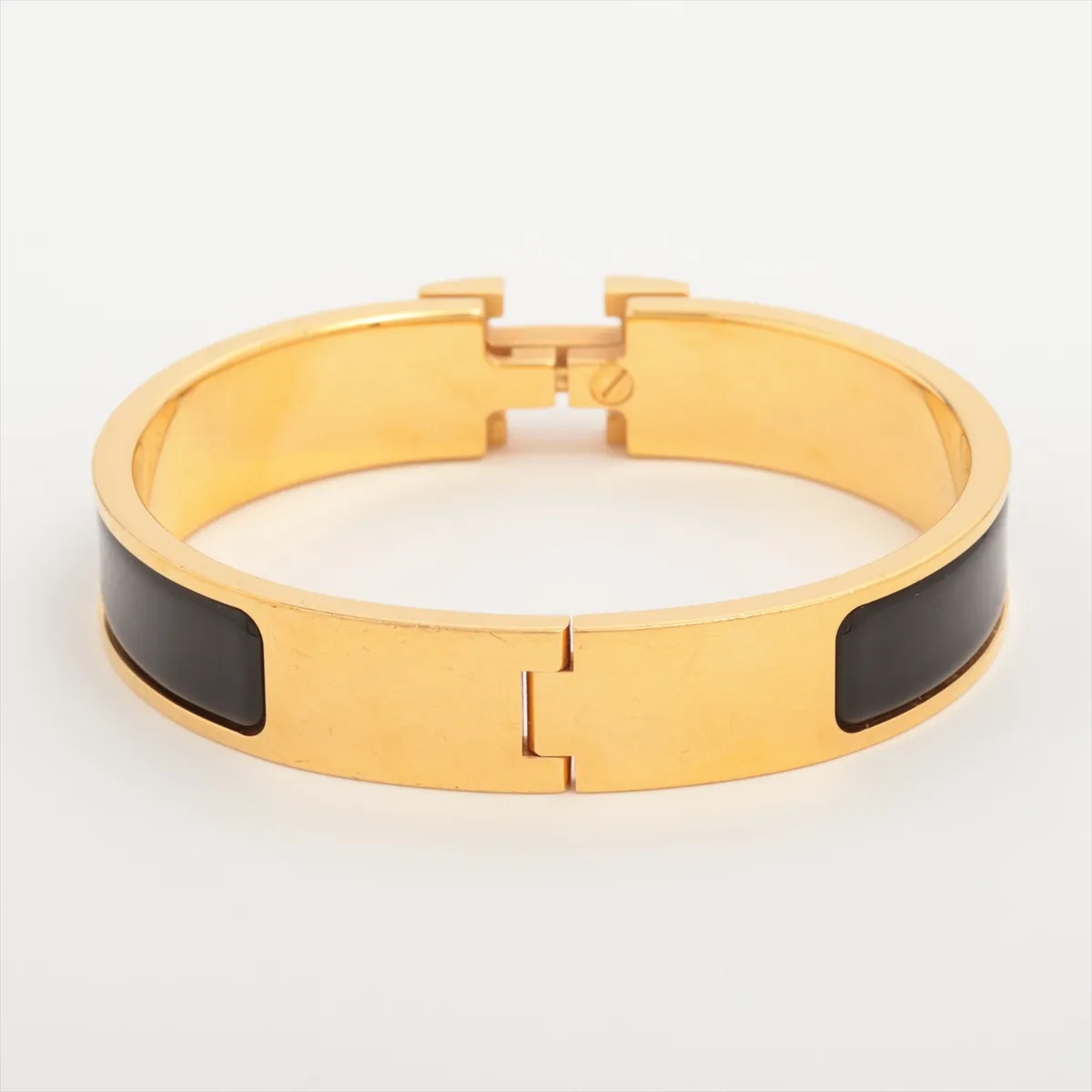 Click Crack H Bangle Bracelet GP x Enamel Black x Gold Gouging Scratch Dullness Dirt Discoloration Peeling — view 2