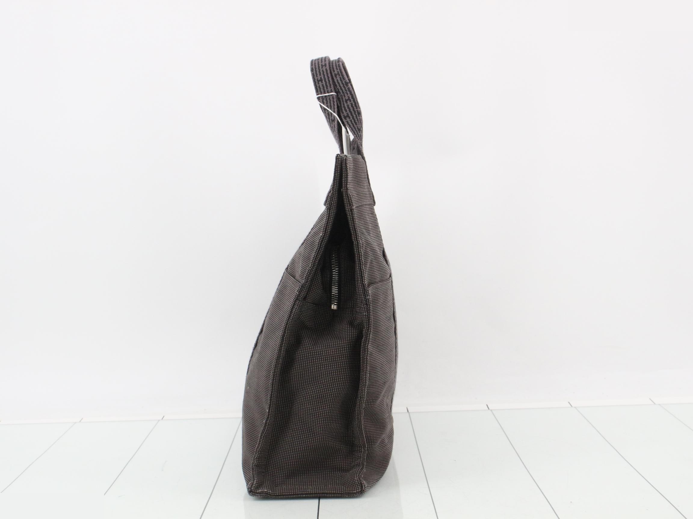 Tote bag — view 3