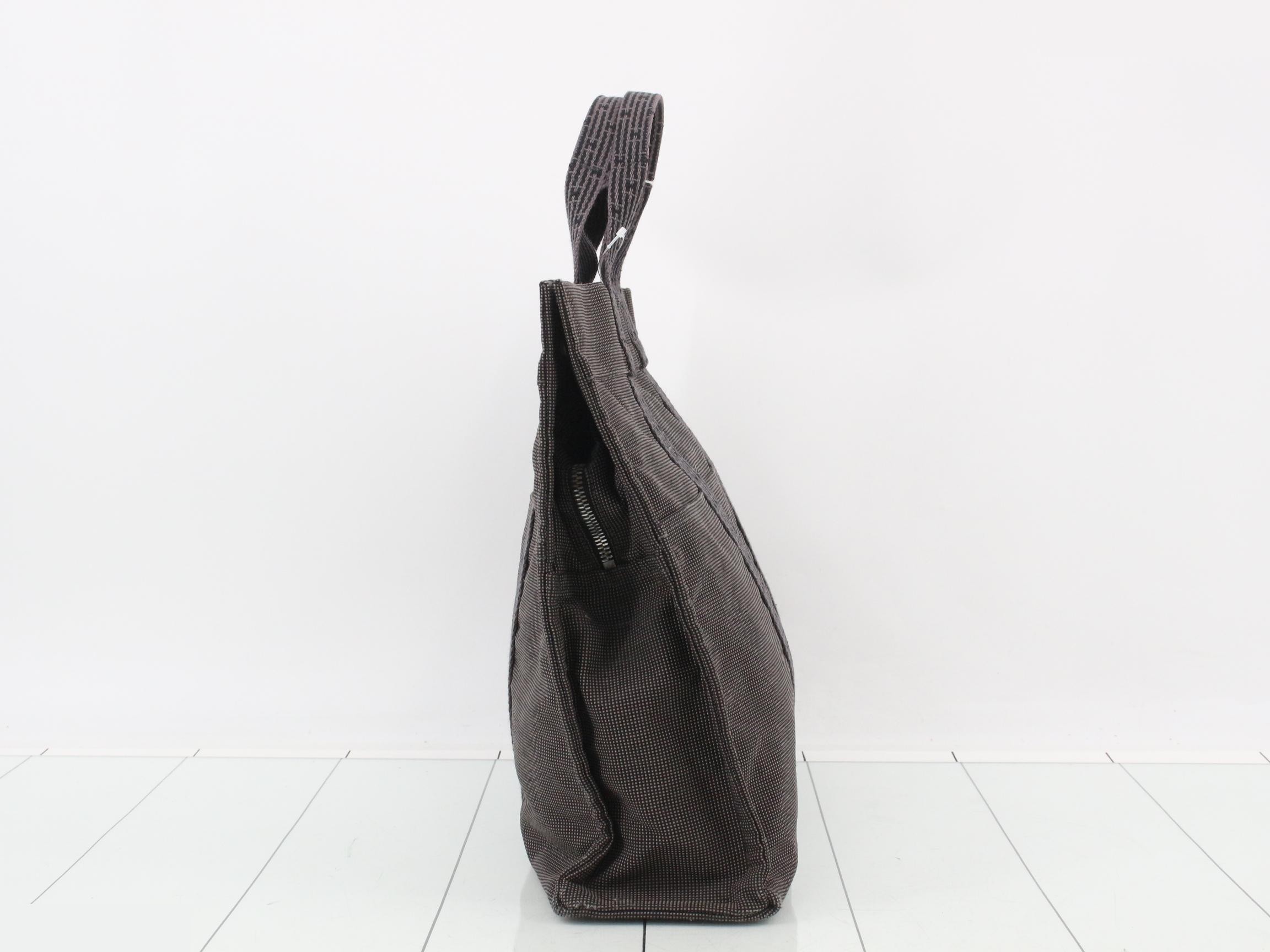 Tote bag — view 4