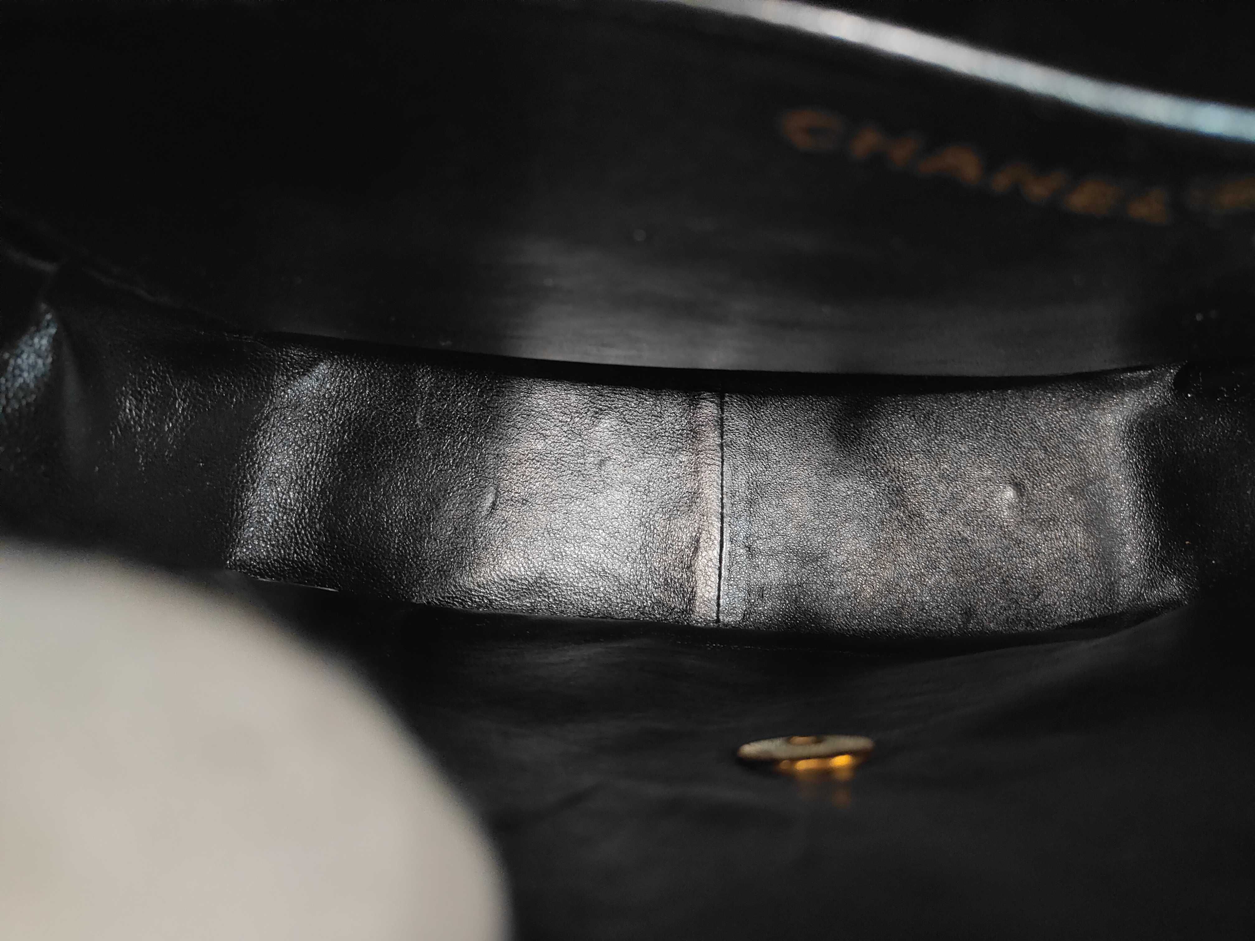 Matelassé Shoulder Bag — view 8