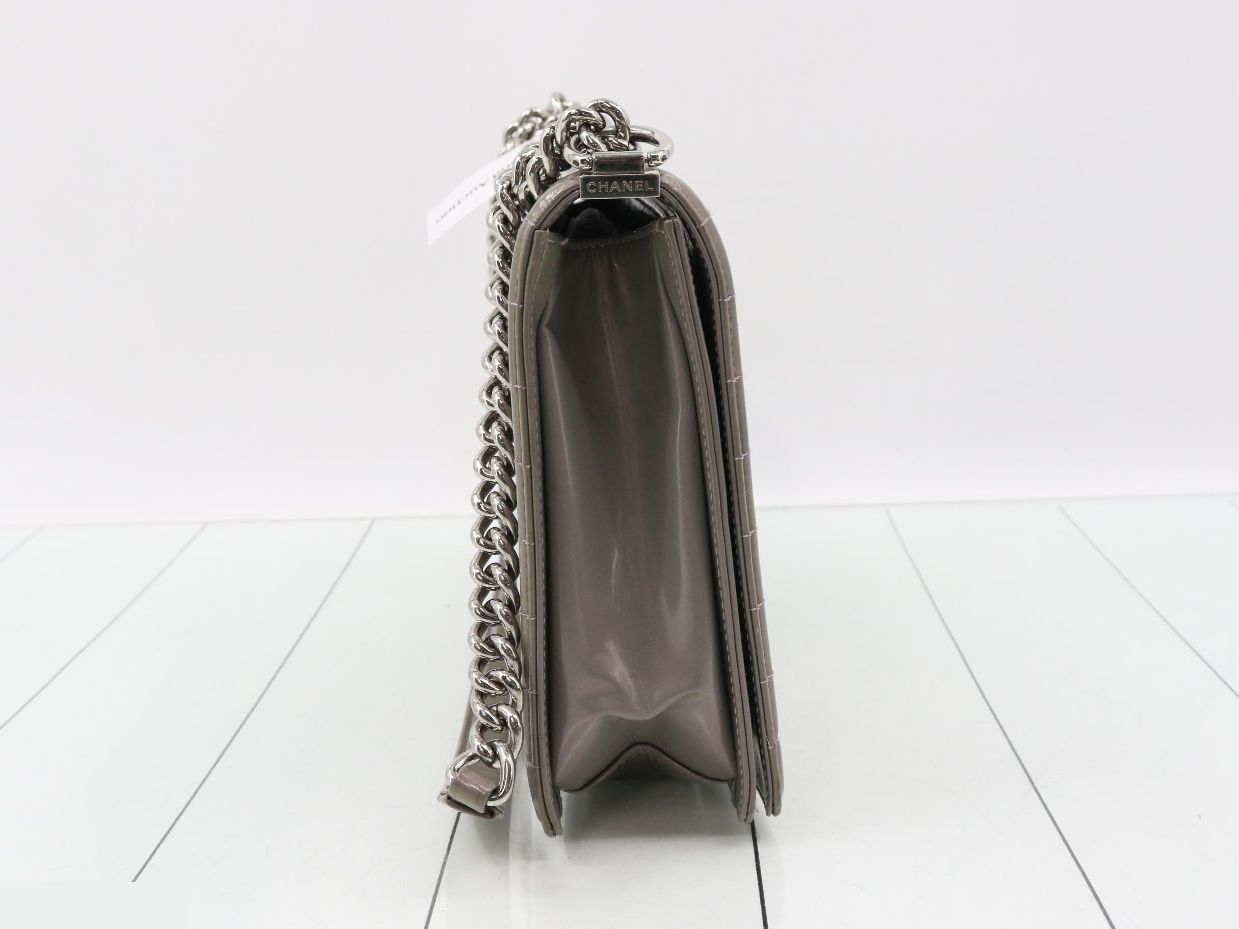 Boy Chanel Logo Chain Shoulder Bag — view 4