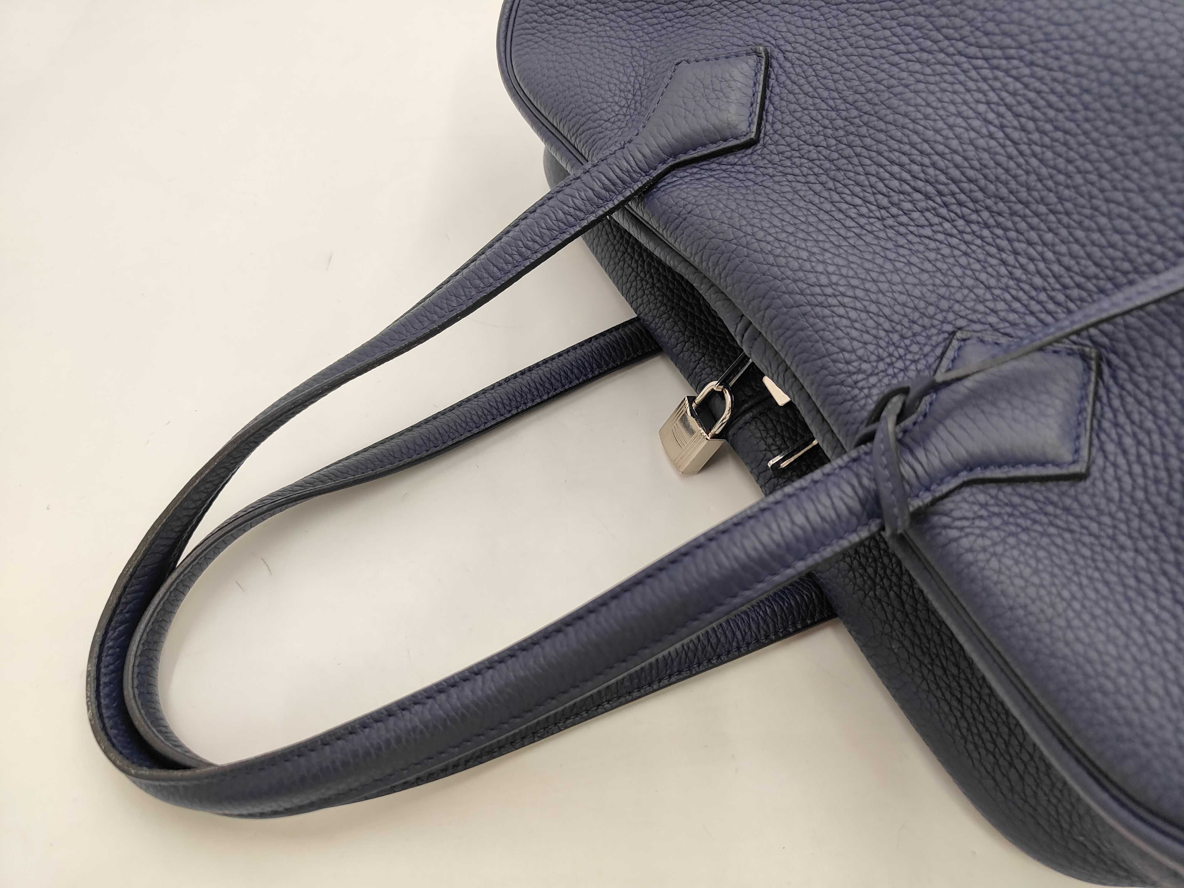Victoria 35 J Taurillon Leather Navy Shoulder Bag — view 5