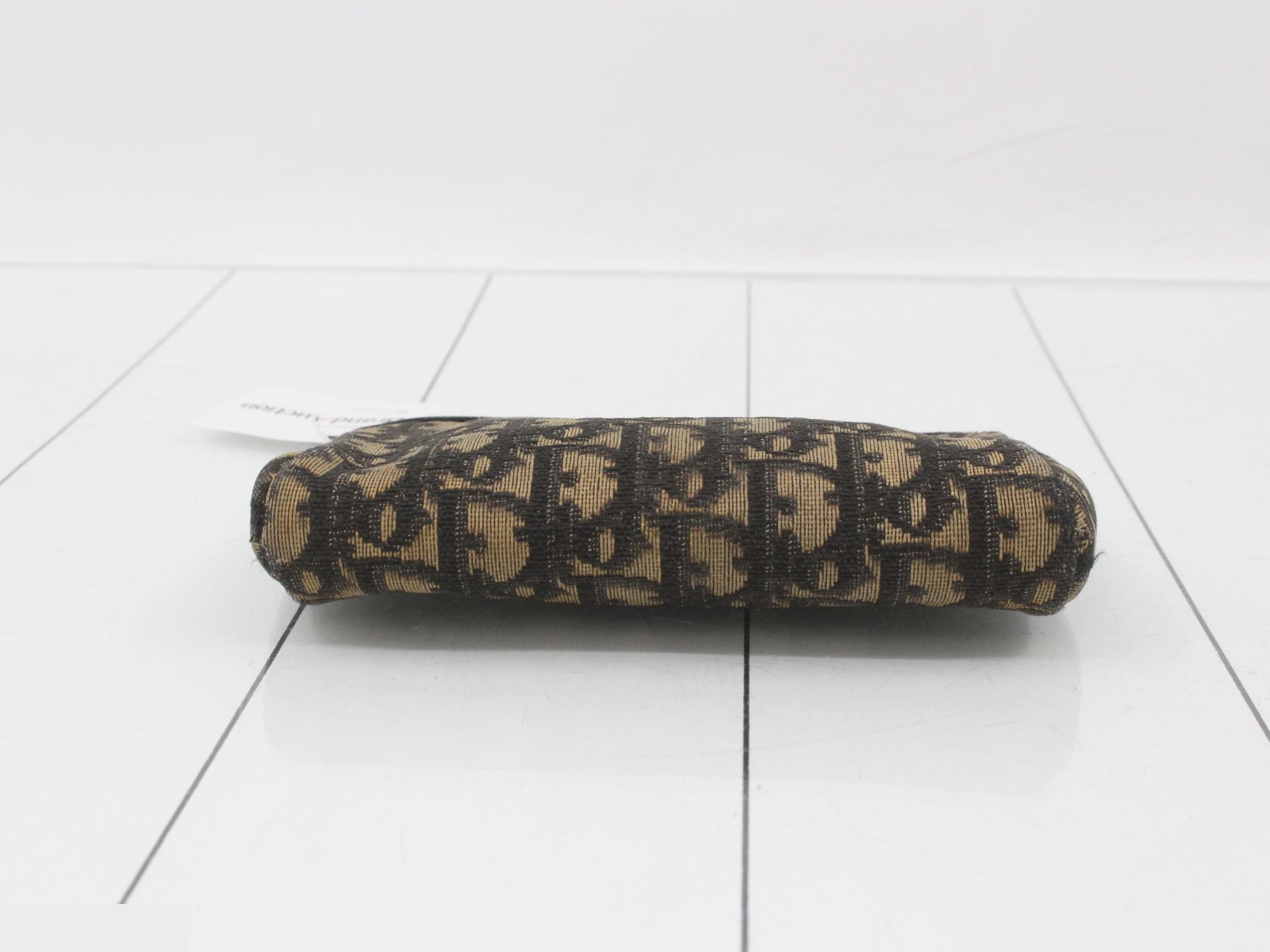 Vintage Trotter (Bag) and Pouch — view 3
