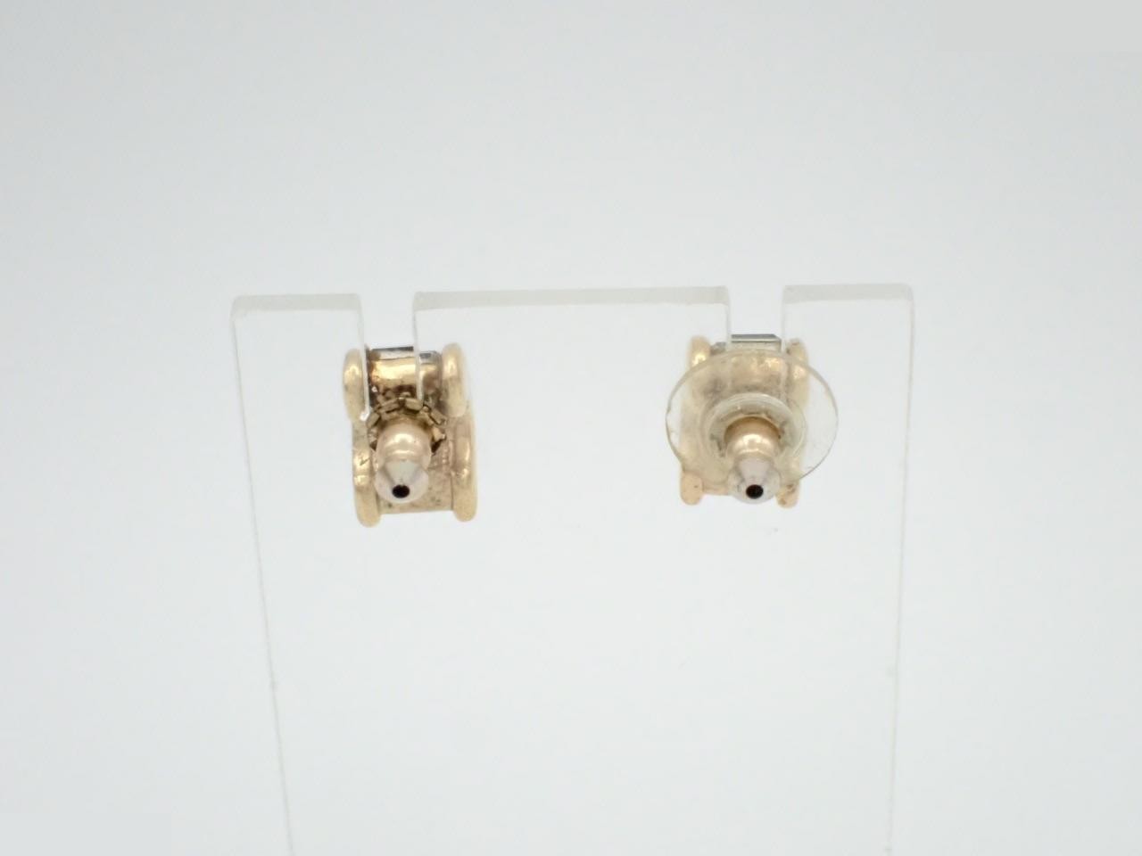 Other lines: Precious metals and earrings — view 2