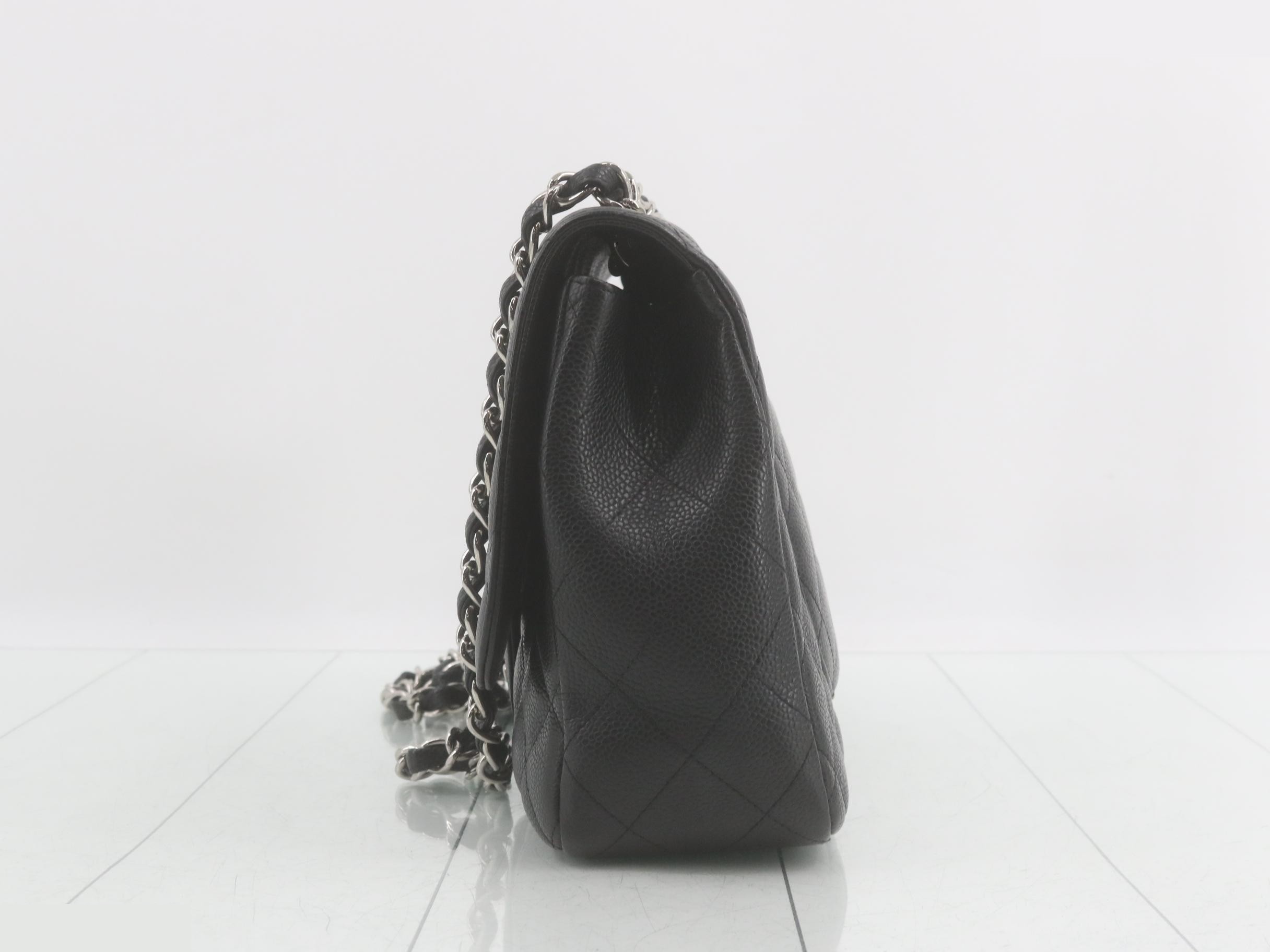Large Matelassé 30 Caviar Double Chain Shoulder Bag — view 3