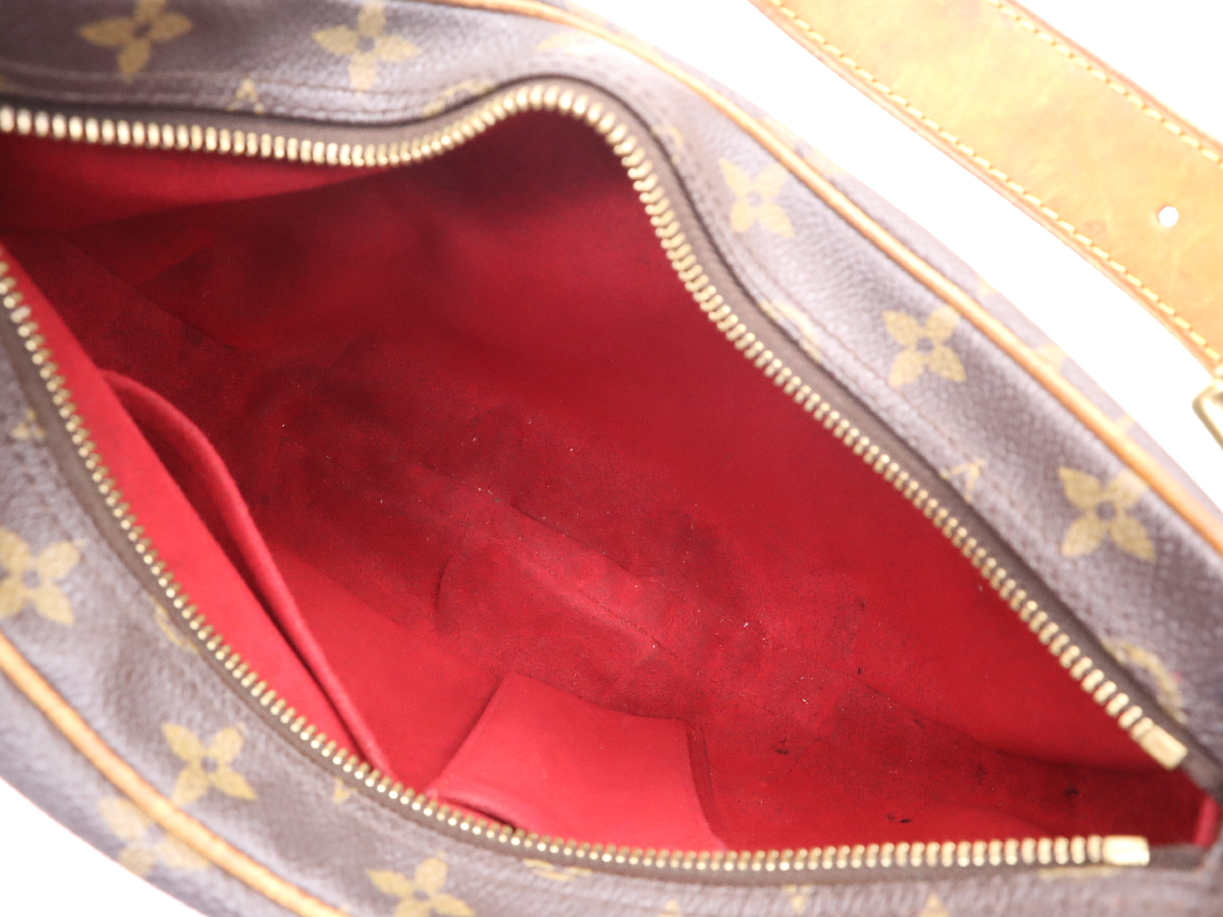 M51512 Monogram Croissant MM Shoulder Bag — view 11