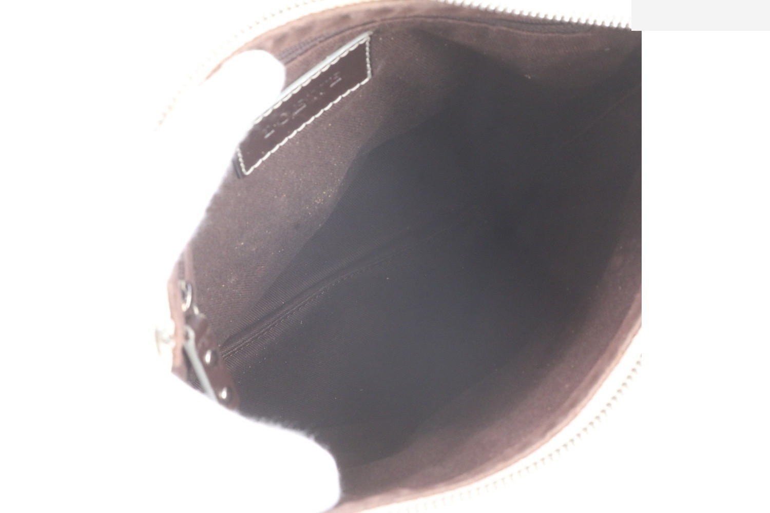 Anagram Leather Shoulder Bag — view 7