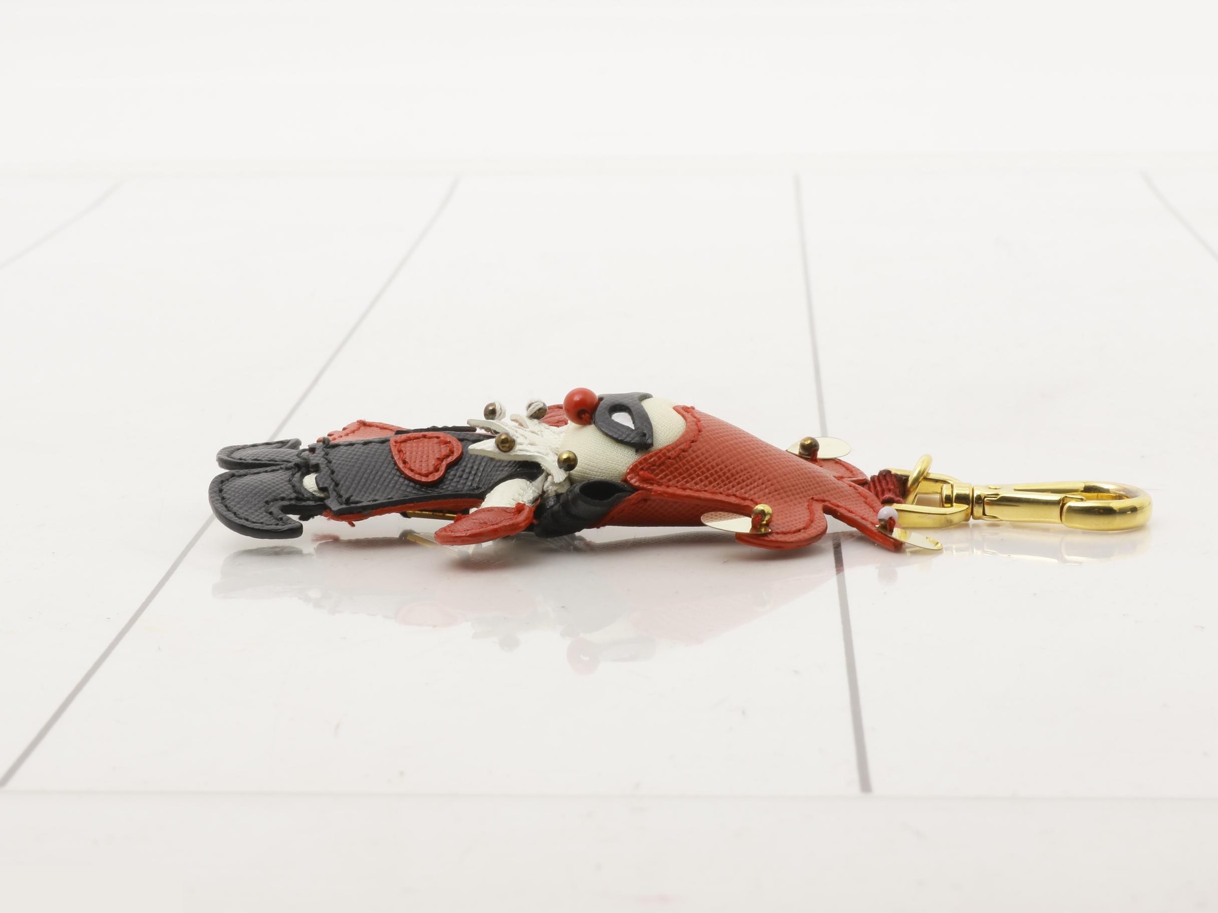 Other items: Small accessories, phone straps, keychains — view 3