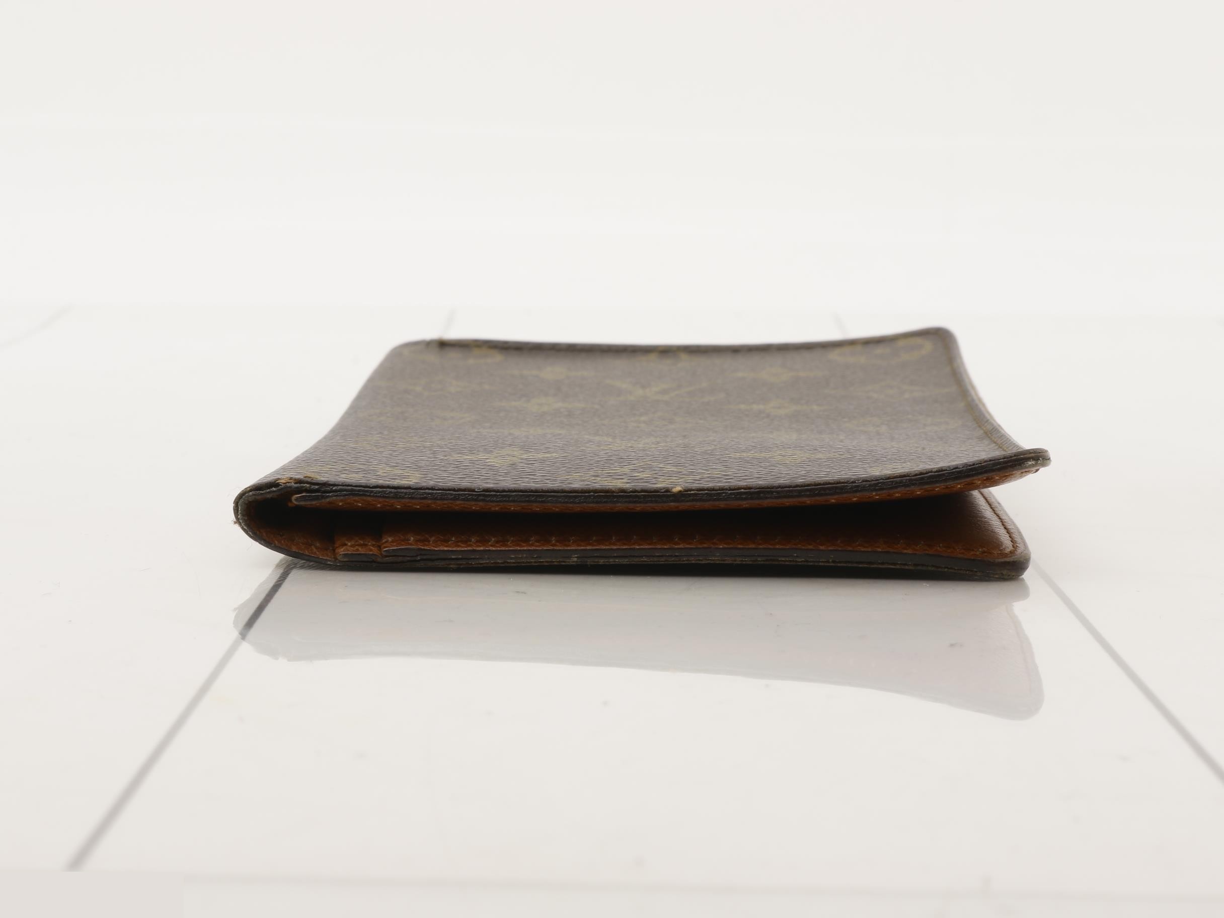 Wallet 872A2 — view 3