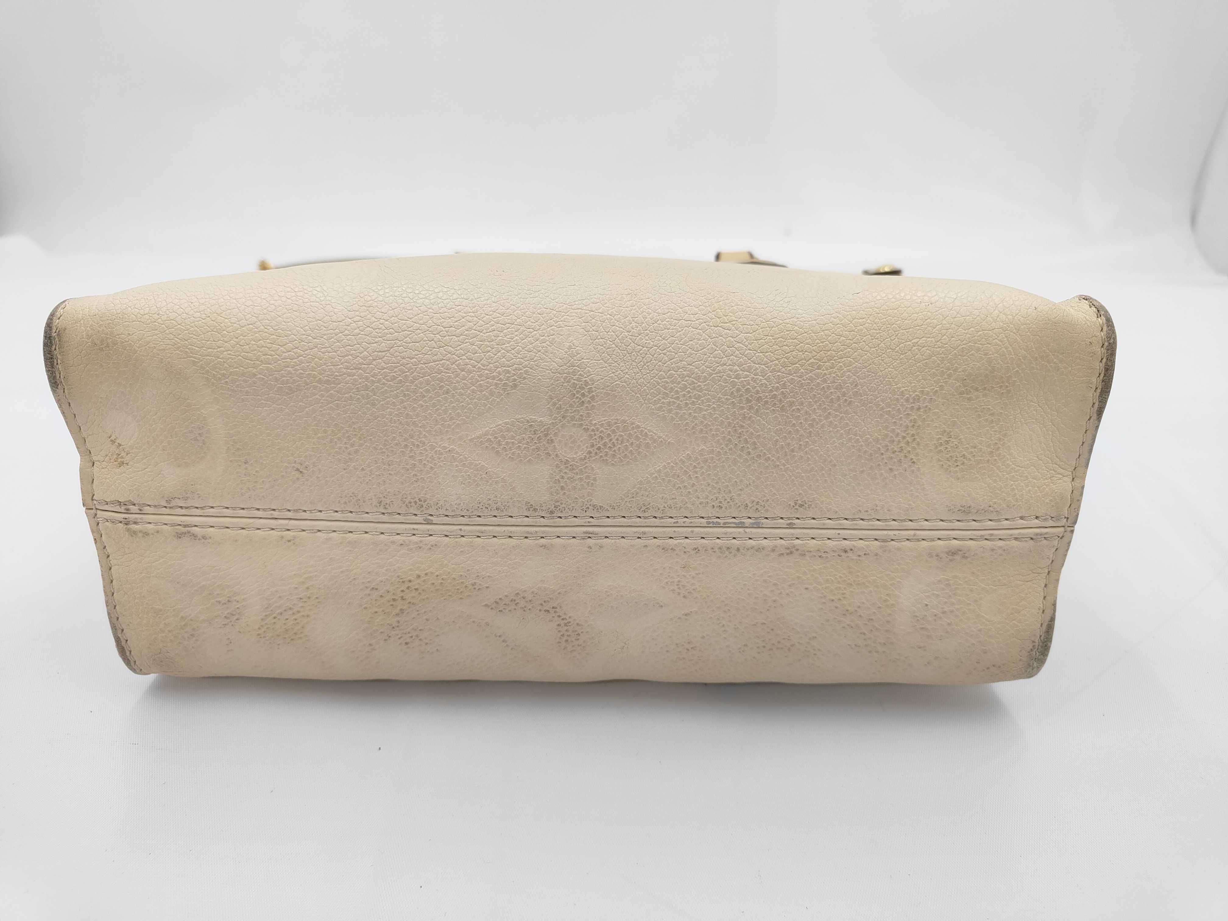 Monogram Empreinte OnTheGo PM M46569 Beige Handbag (RFID detected) — view 6