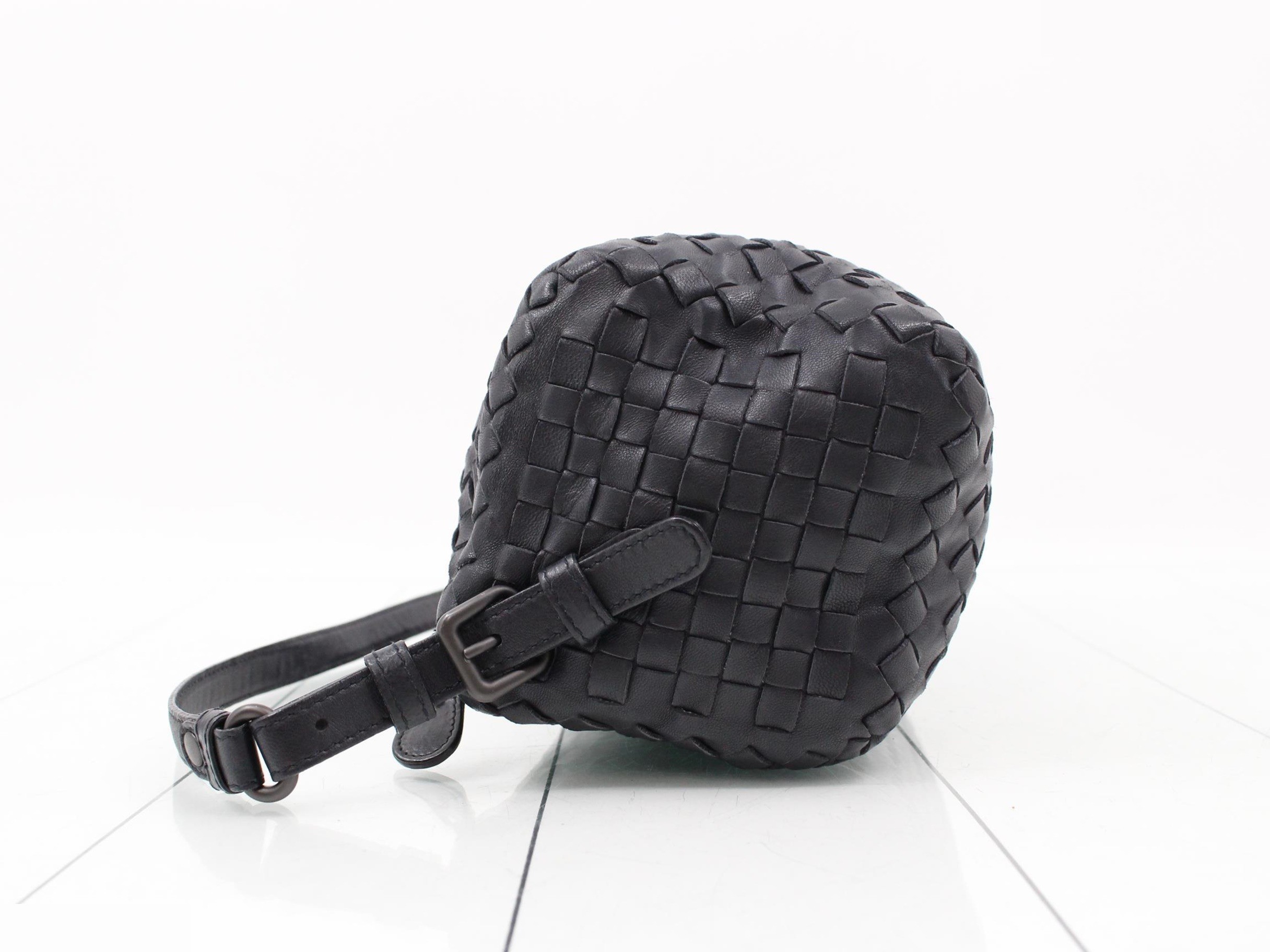 Intrecciato (bag) - One-shoulder bag, navy — view 4