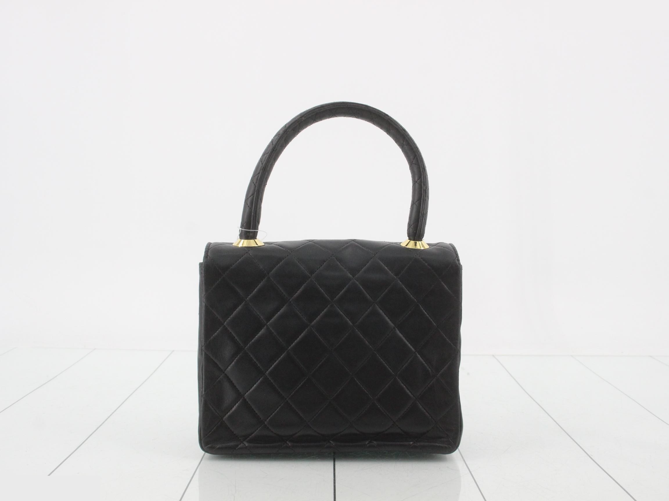 Matelassé (bag) - handbag — view 2