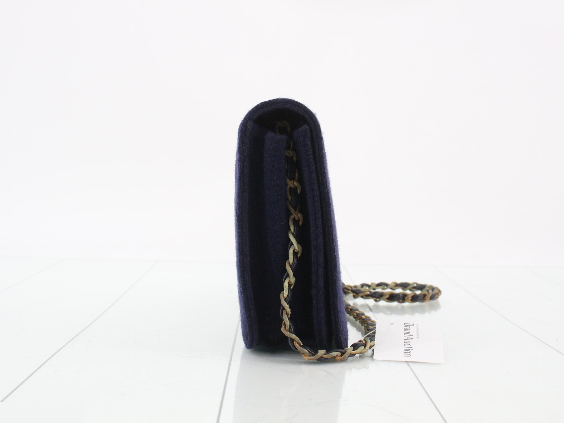 Matelassé Jersey Chain Shoulder Bag — view 4