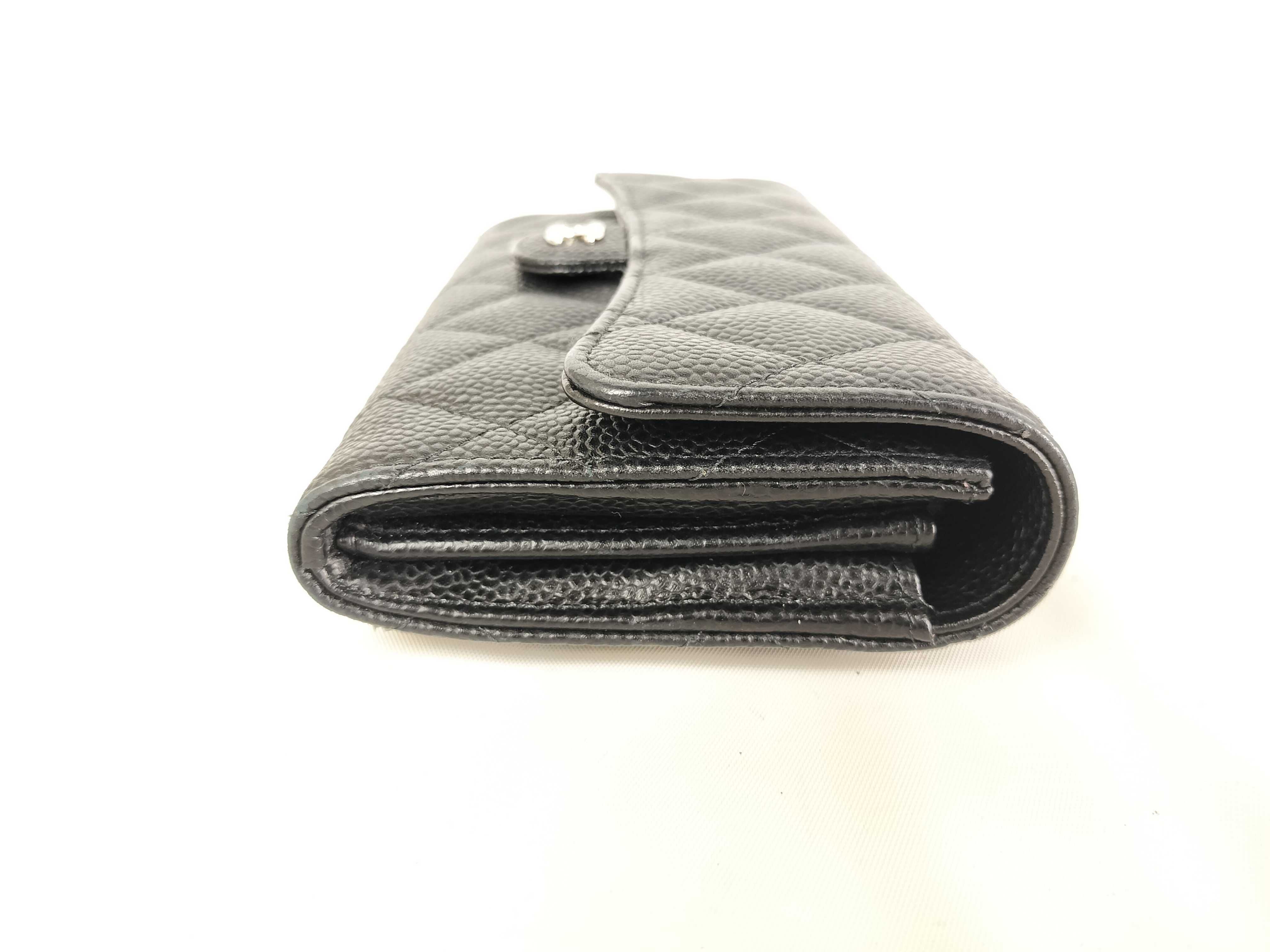 Caviar Skin Matelassé Wallet (Serial No. 28) with Coco Mark — view 3