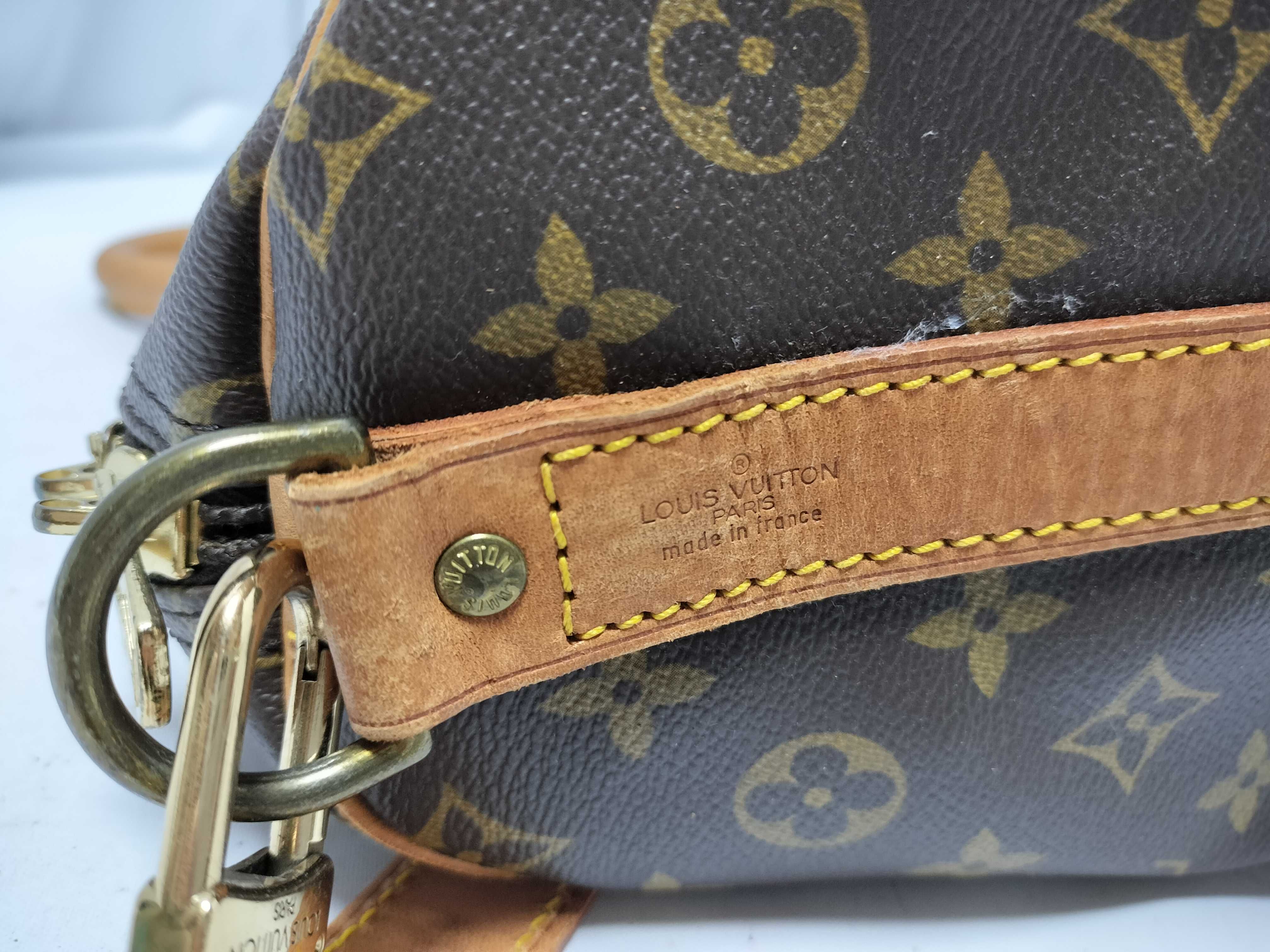 Monogram Keepall Bandoulière 55 Boston Bag — view 11