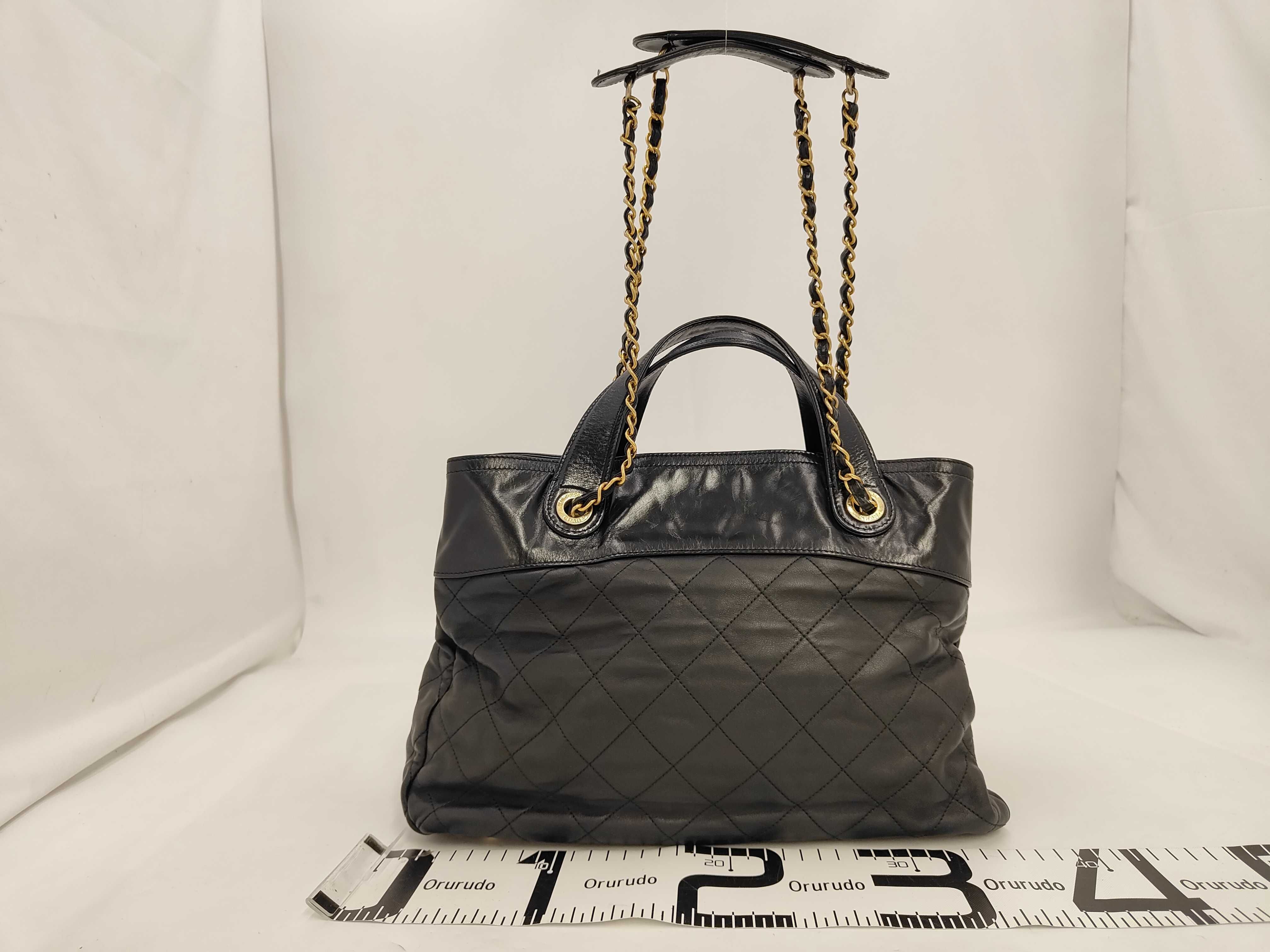 Matelassé 2-Way Shoulder Bag — view 2